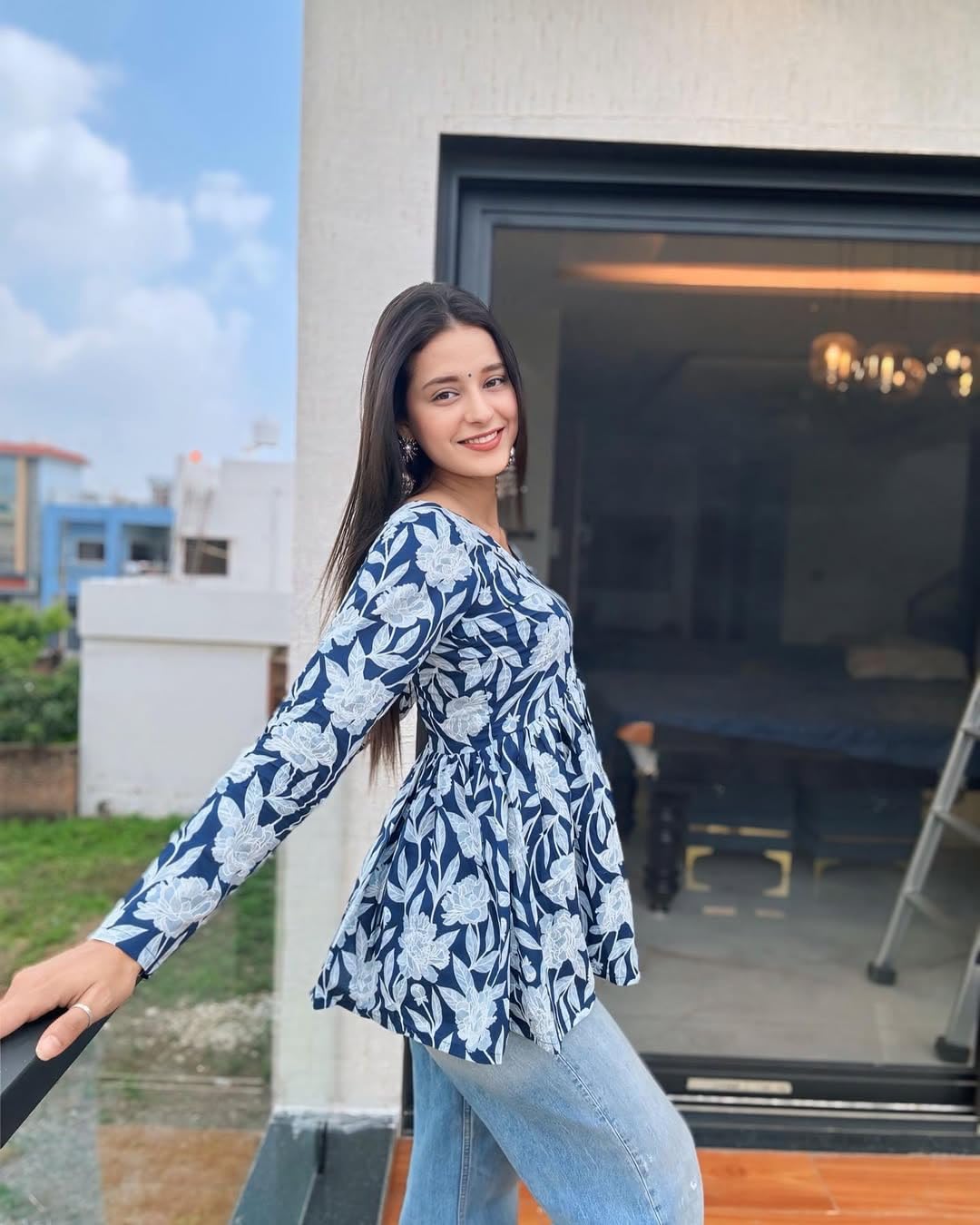 GarbGlide Women's Floral Print Rayon Peplum Top - Image 5