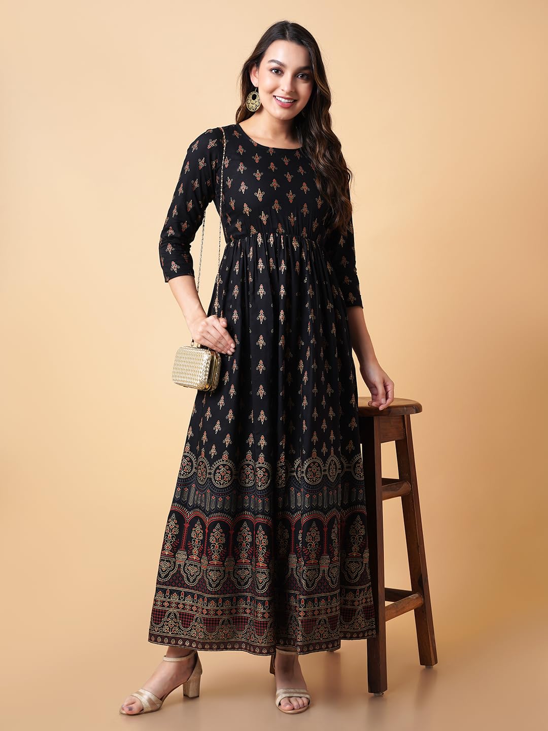 Daevish Women's Golden Floral Maxi Dress - Black - Image 3