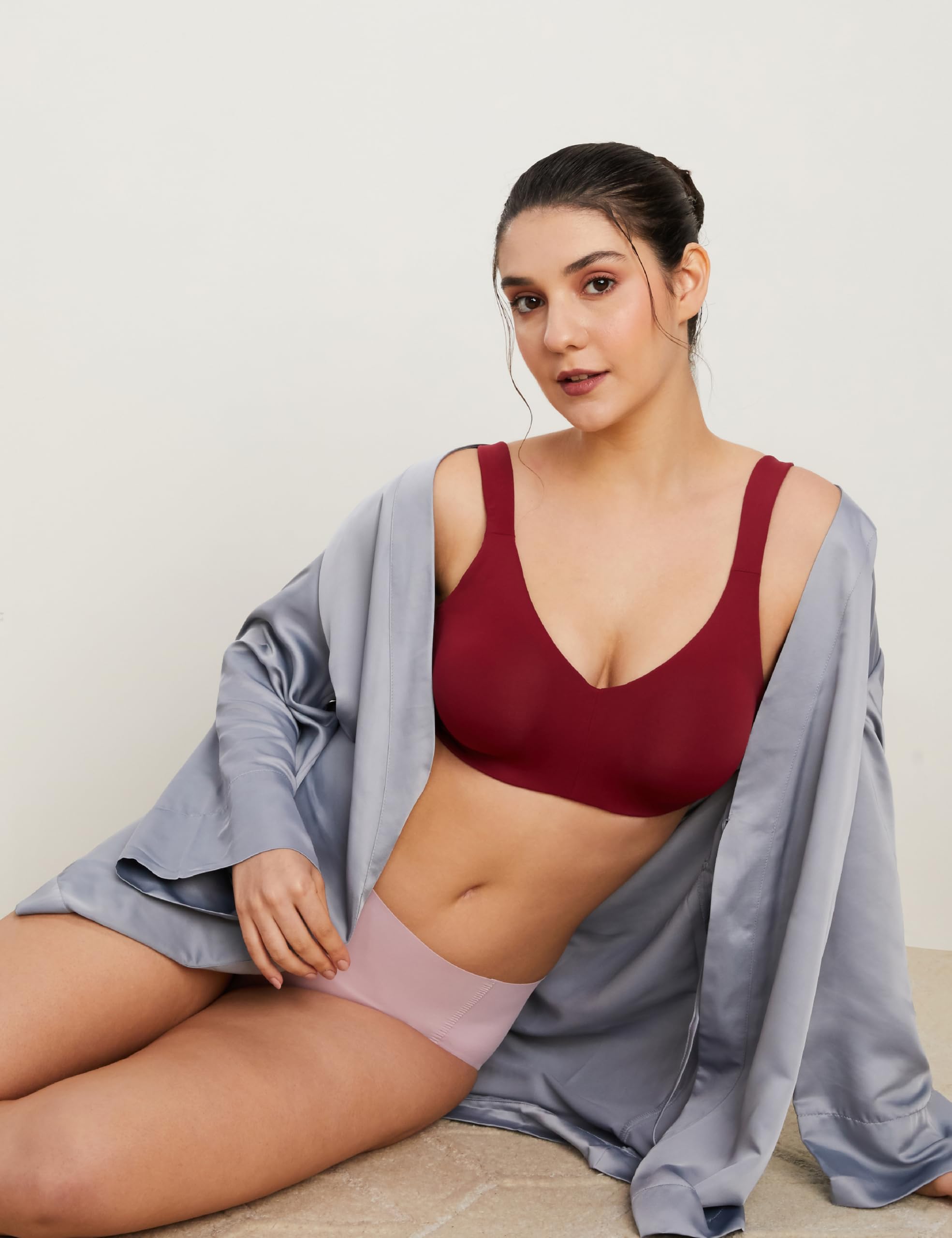 Symbol Women's Non Padded Wired Minimiser Bra - Image 3