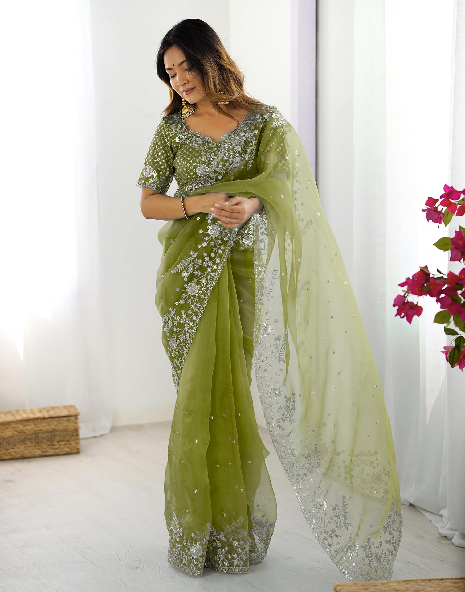 SIRIL Women's Organza Saree - Green - Image 3