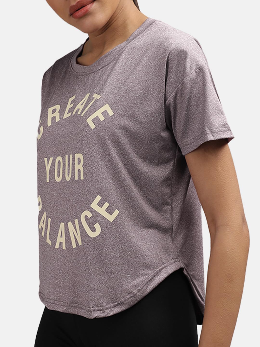 CHKOKKO Women's Printed T-Shirt - Image 4