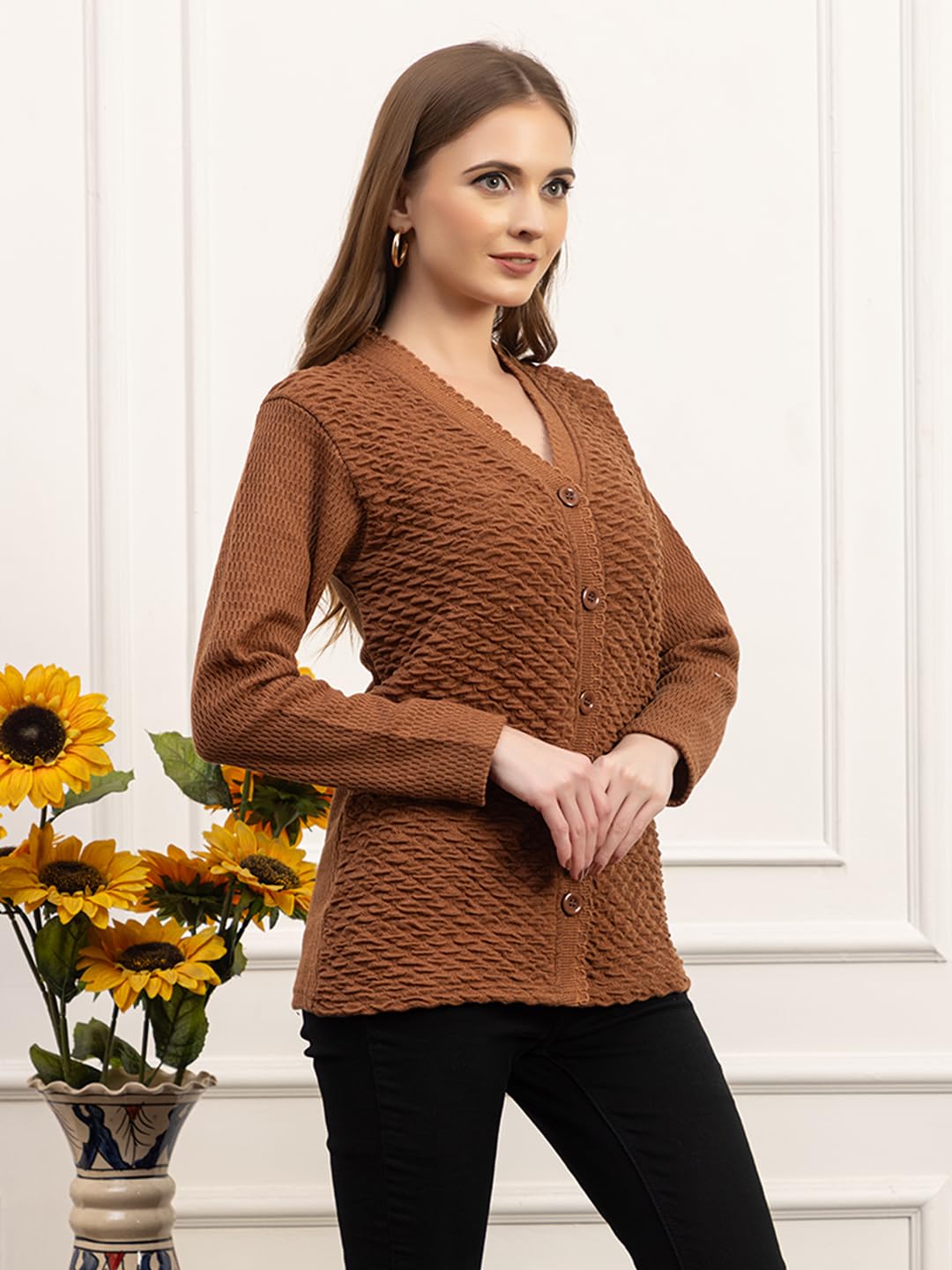 Dadu Dayal Women Winter Woolen Cardigan - Image 3