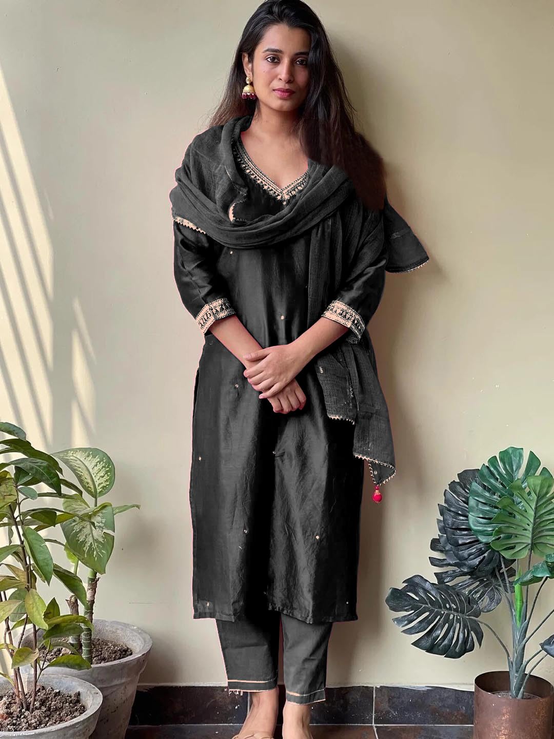 ANNI Women Rayon Blend Kurta with Pant & Dupatta - Black - Image 4