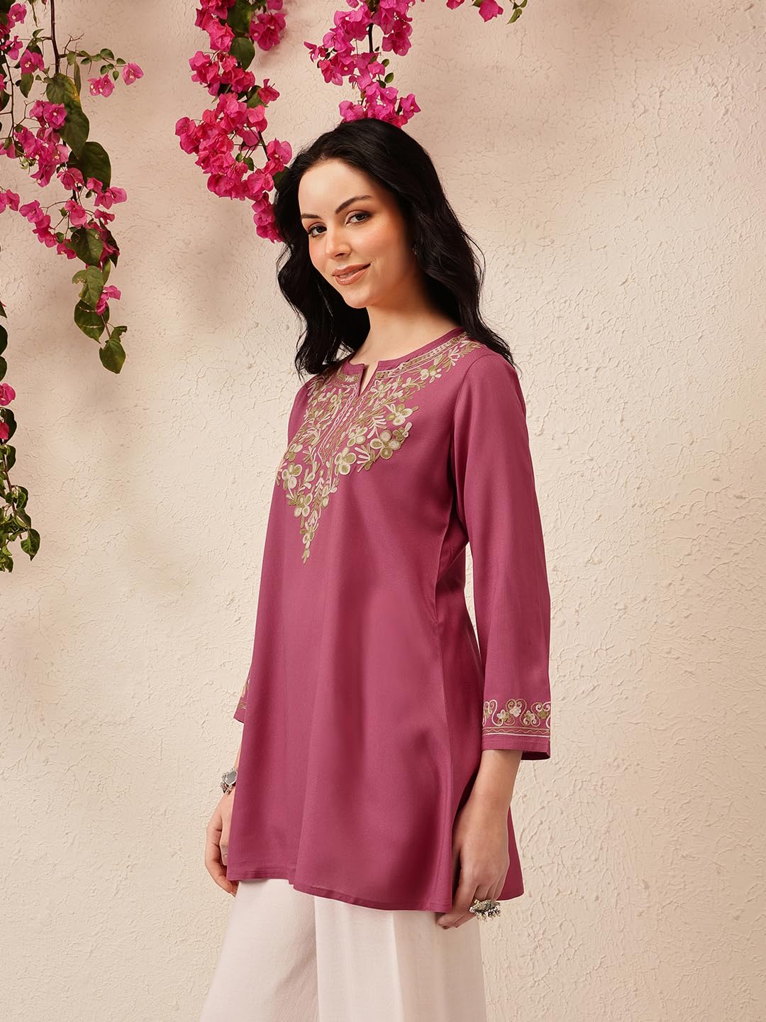 QAZMI Women's Pink Kashmiri Embroidered Kurti - Image 2