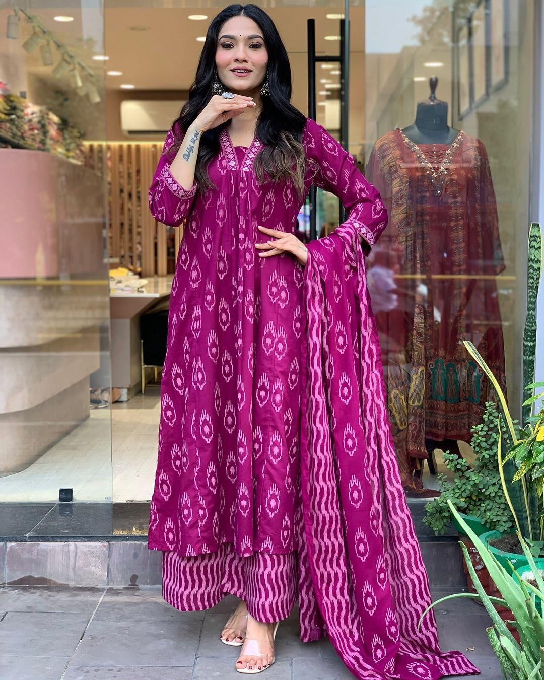Alvami Pink Anarkali Kurta Set for Women - Image 4