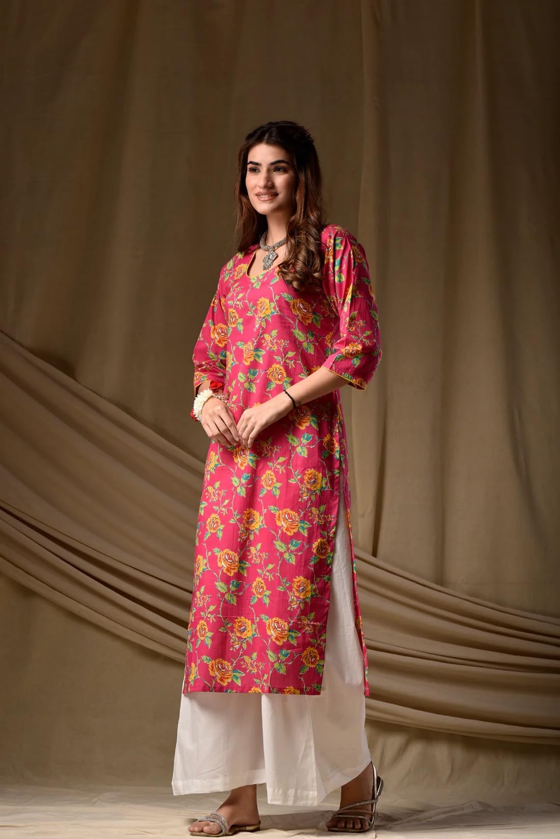 VRVastra Women's Printed Straight Rayon Kurta - Pink - Image 4