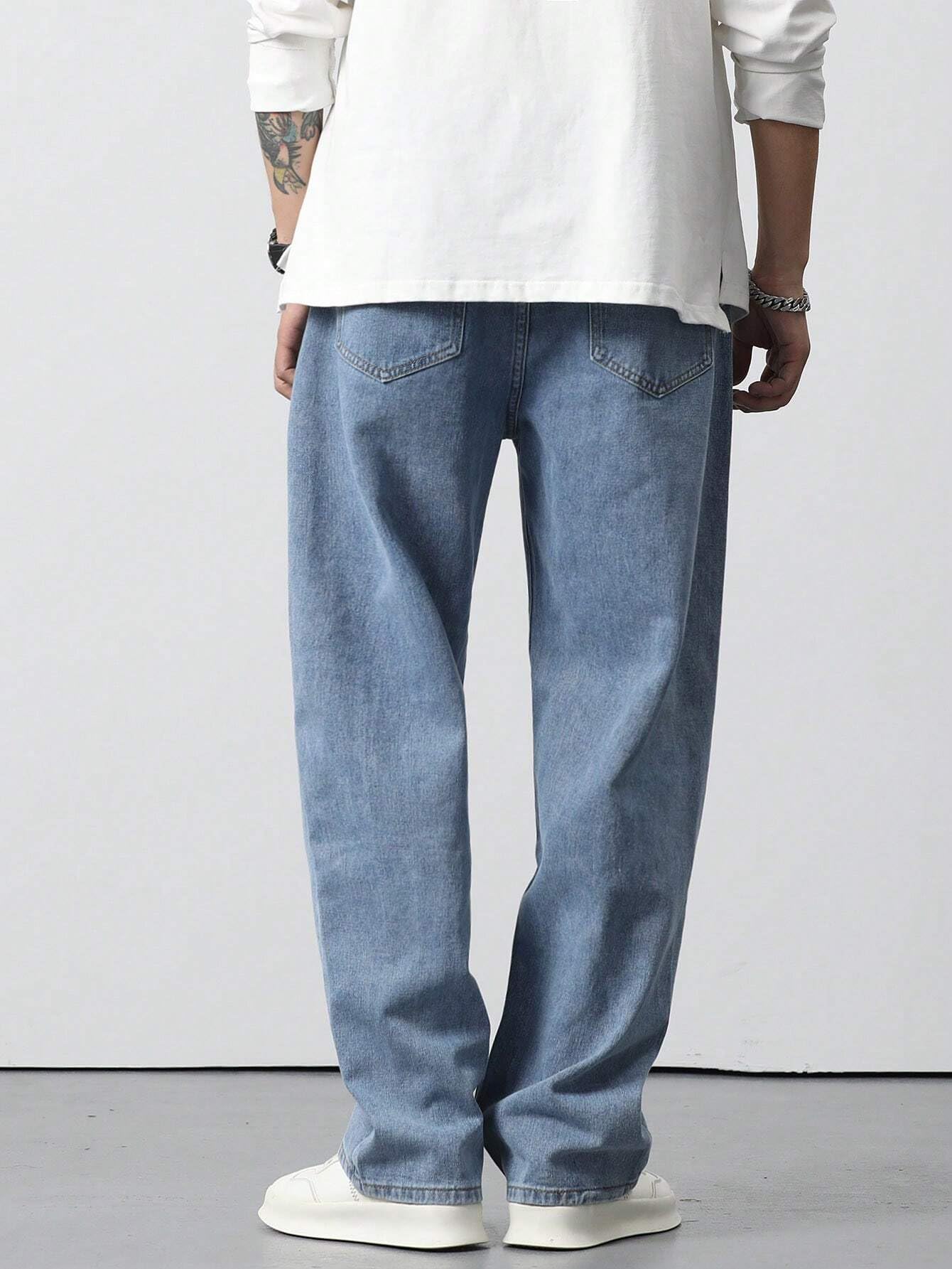 TAGAS Men's Mid Rise Relaxed Jeans - Light Blue - Image 3