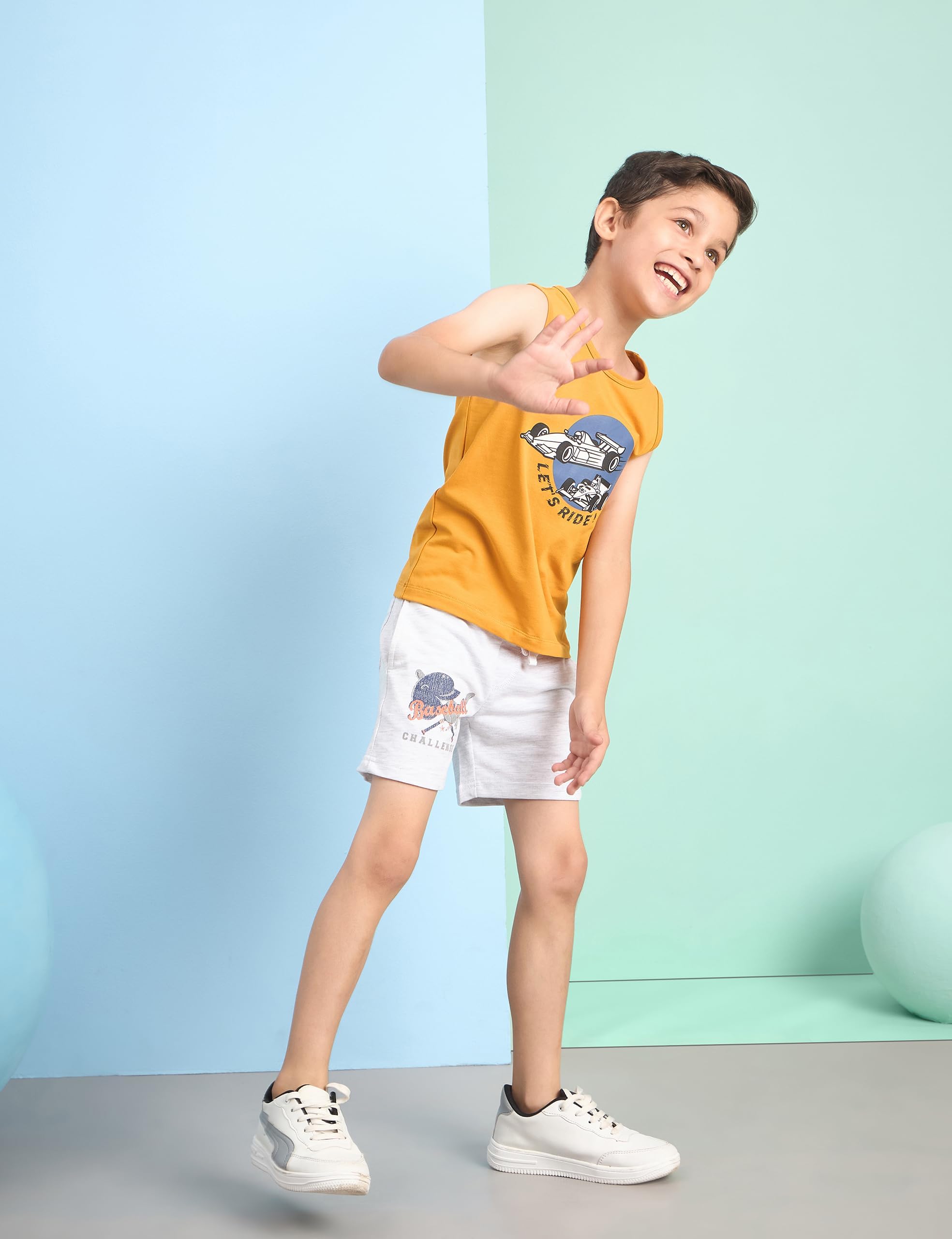 Amazon Brand Boy Graphic Print Vest - Image 4