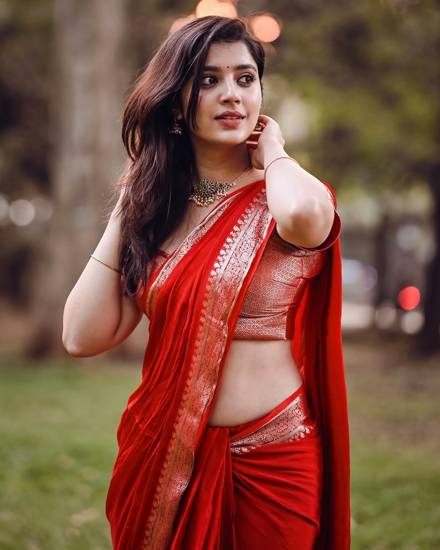 Kanjivaram Silk Saree - Red - Image 3