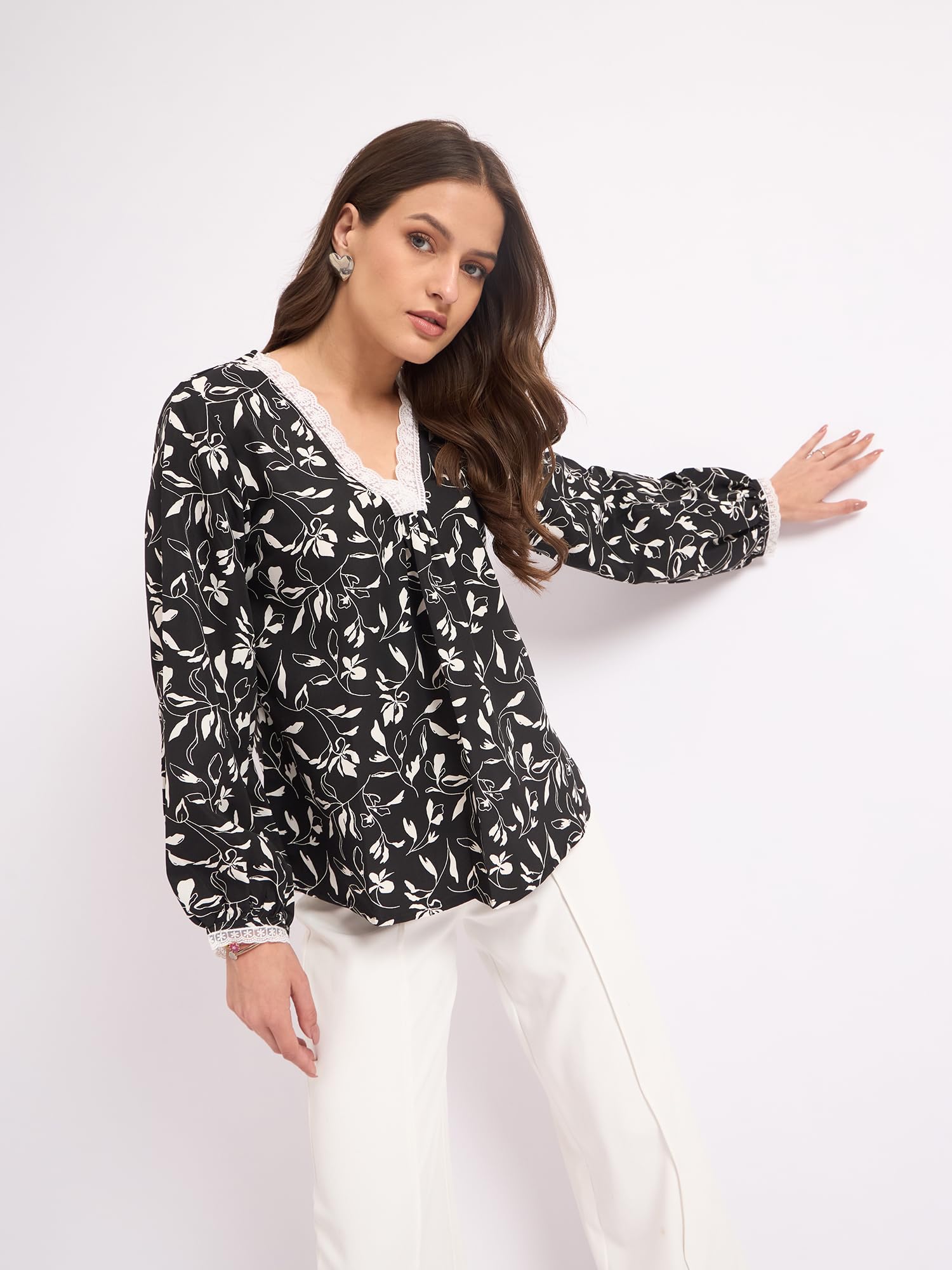 SheWill Black Floral Print Lace A-Line Top for Women - Image 2