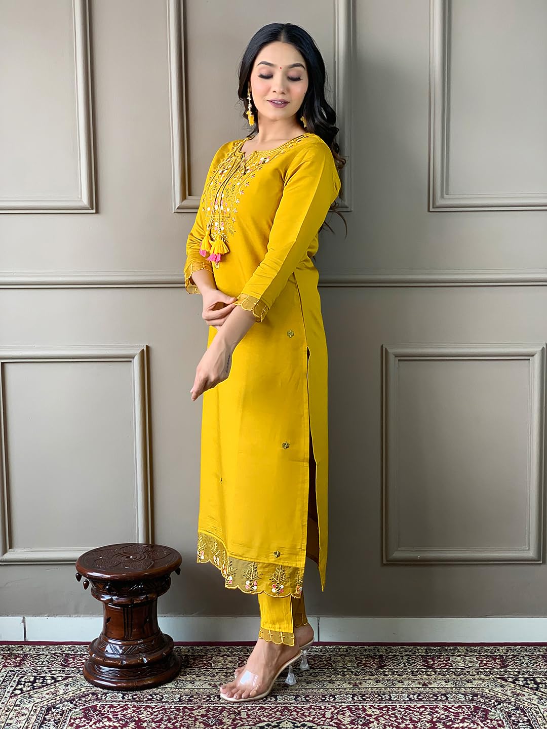 Naixa Women's Chanderi Embroidered Kurta with Silk Pant - Mustard - Image 3