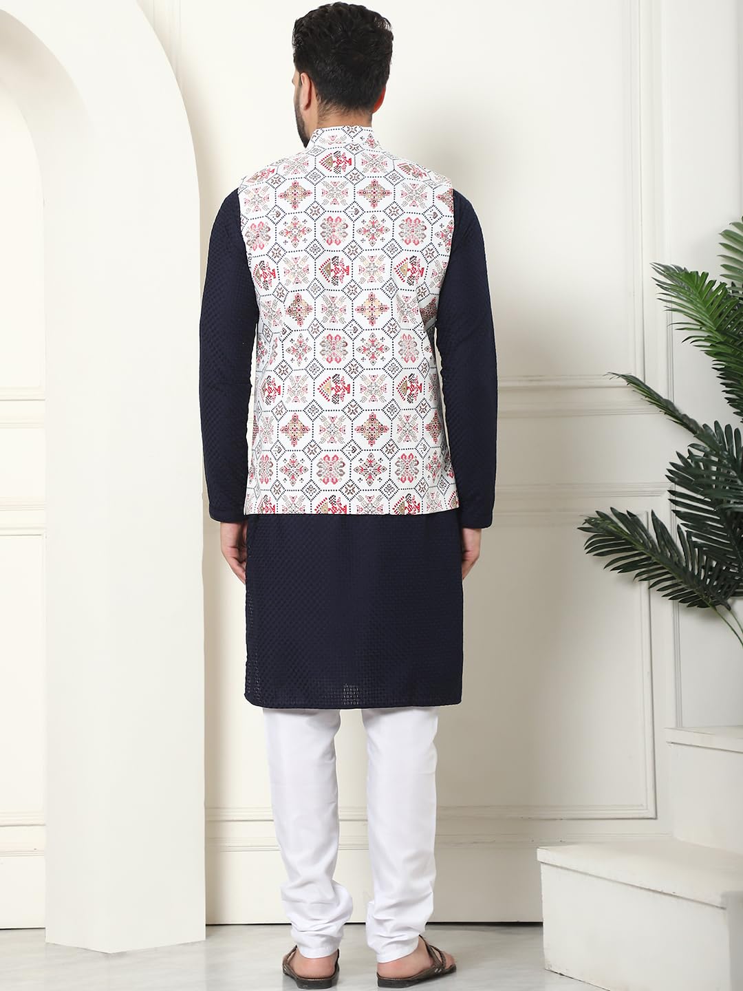 SOJANYA Men's Navy Kurta Pyjama Set with Cream Nehru Jacket - Image 4