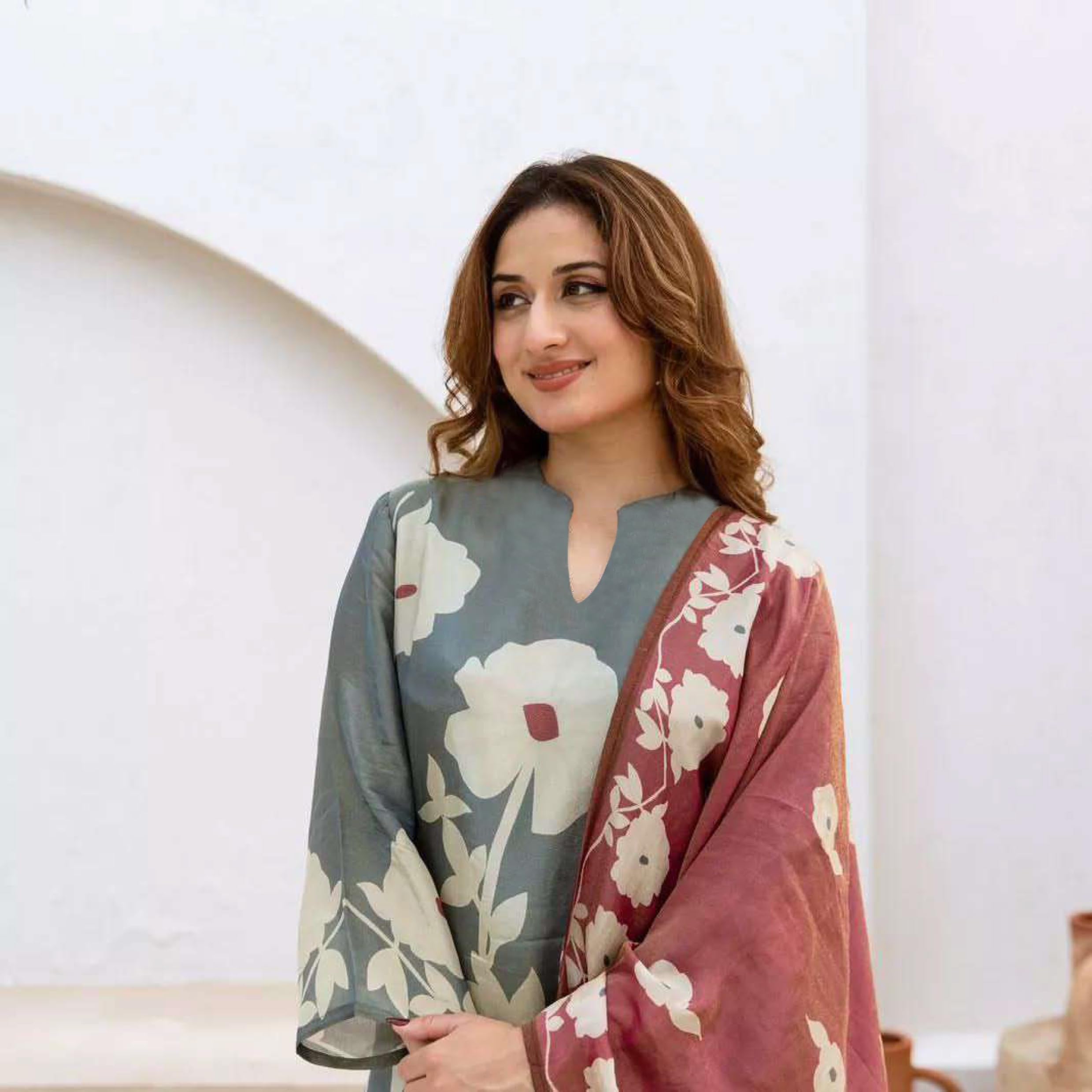 ANNI DESIGNER Grey Kurta Pant Dupatta Set for Women - Image 5