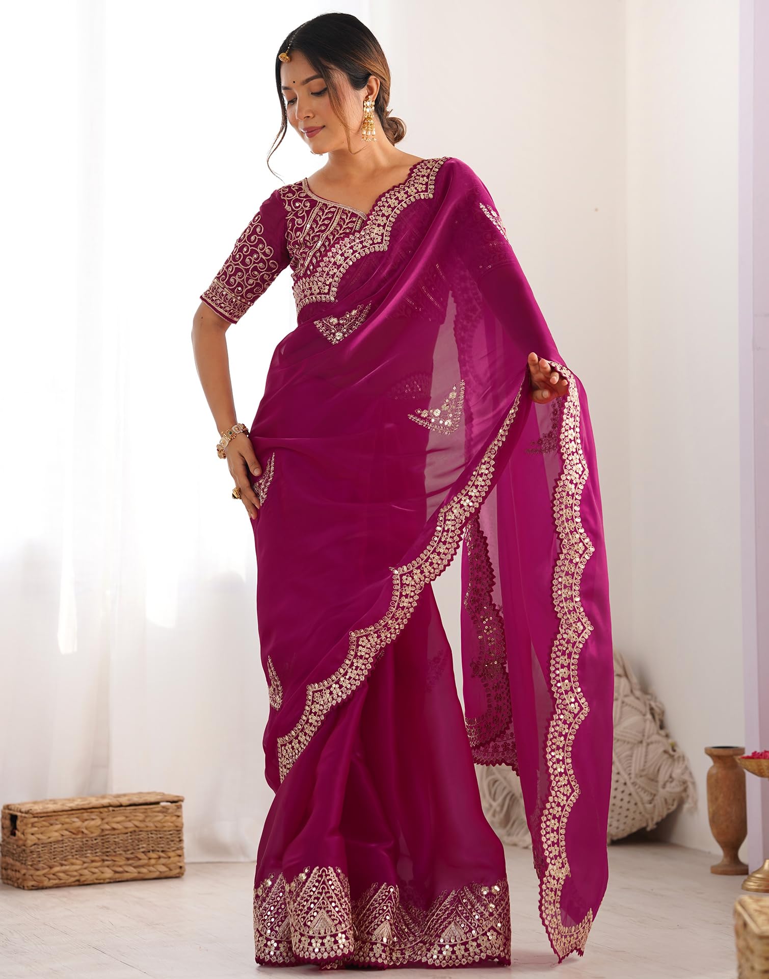 SIRIL Women's Organza Saree with Embroidery - Image 3