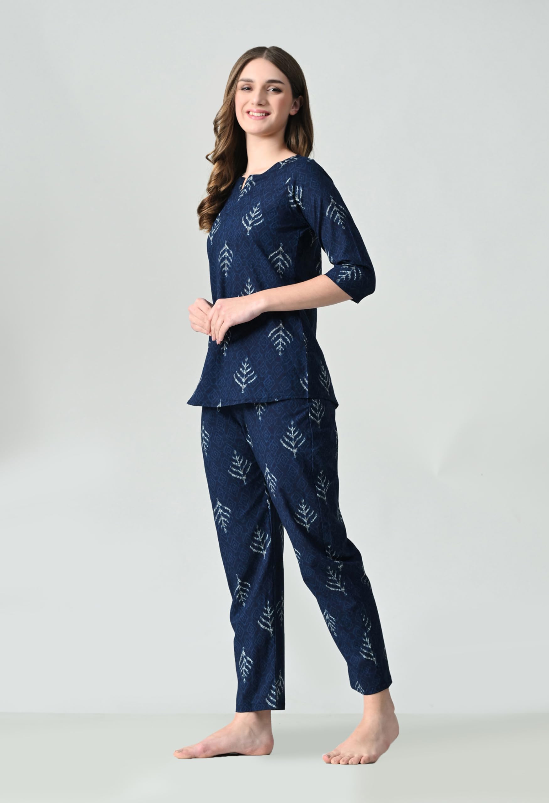 Ichaa Women's Blue Cotton Printed Nightwear Kurta - Image 4