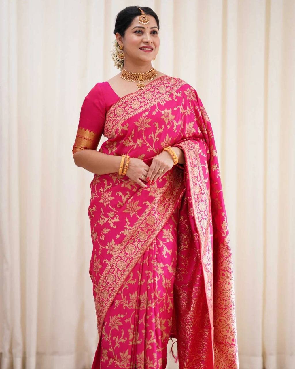 GarbGlide Women's Kanjivaram Soft Silk Saree - Barbie Pink - Image 2