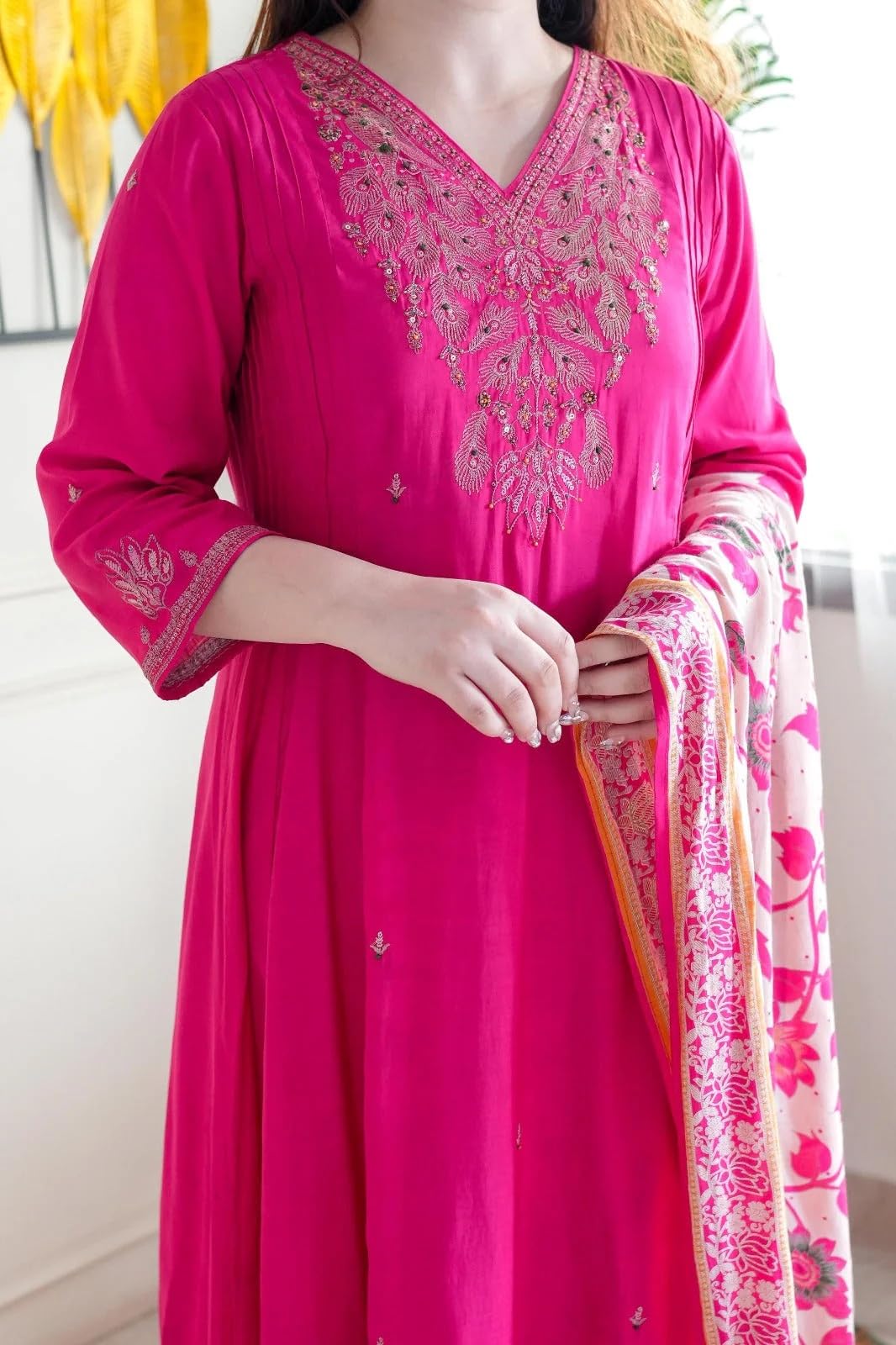 KLOSIA Kurta Pant Set with Dupatta - Pink - Image 3