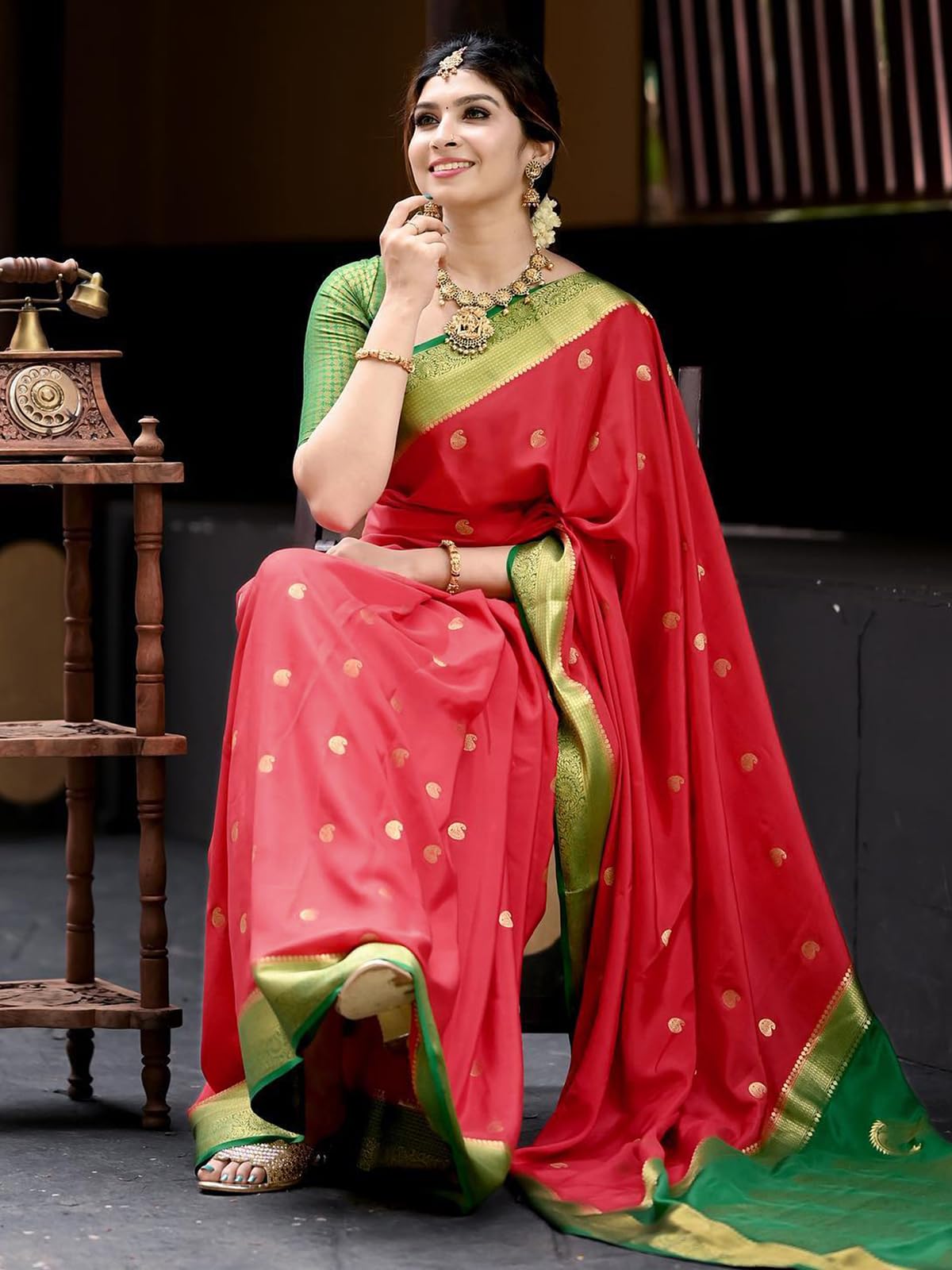 Satrani Women Kanjivaram Saree - Red & Green - Image 2