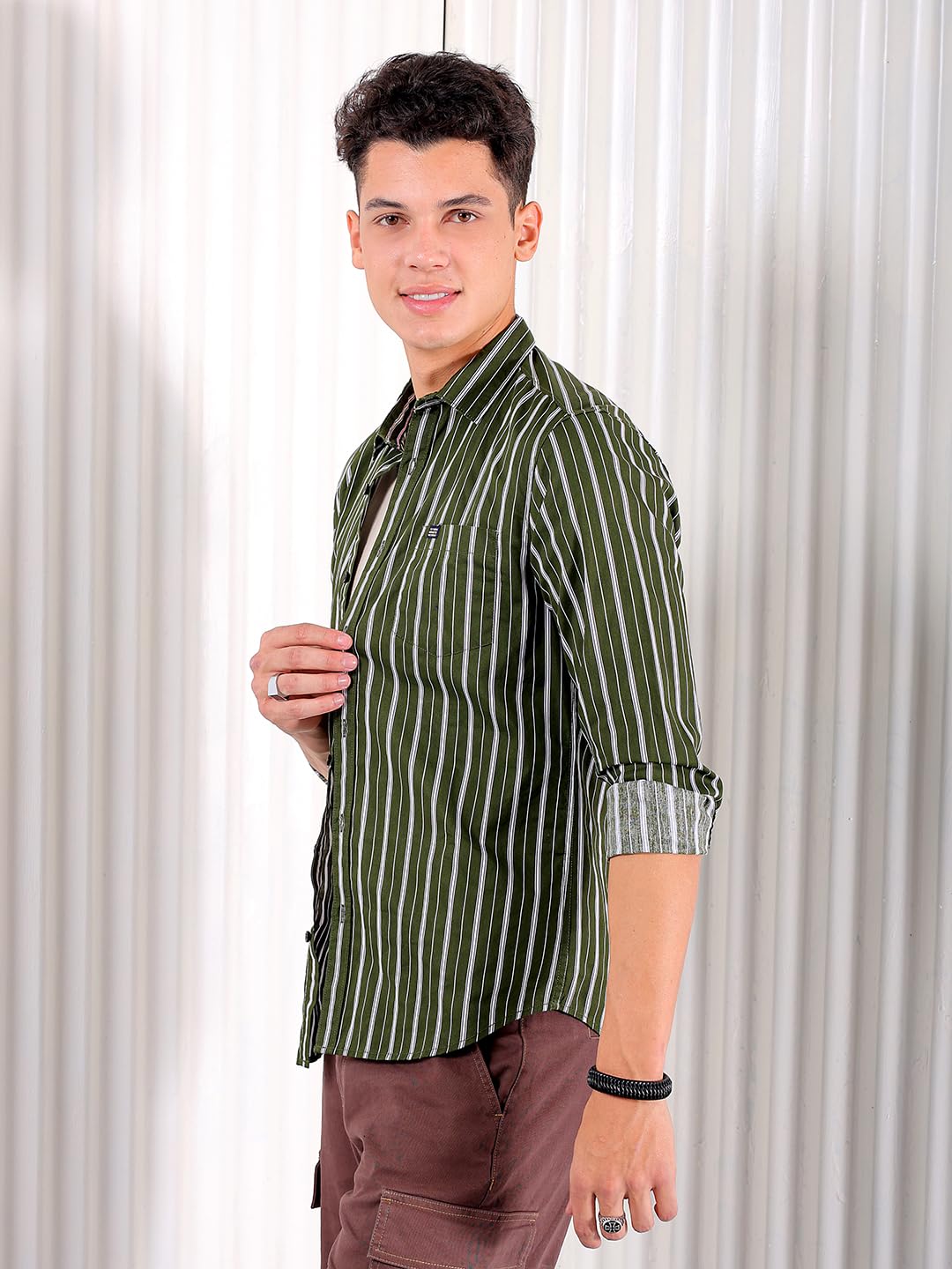 The Indian Garage Co Men's Slim Shirt - Olive Green - Image 3