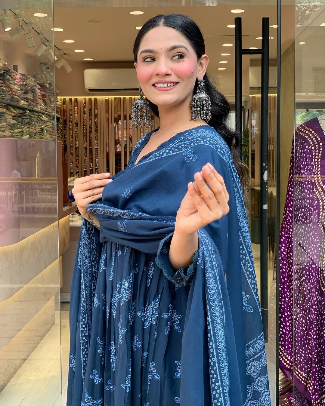 Nermosa Women Printed Anarkali Kurta Set - Blue - Image 3