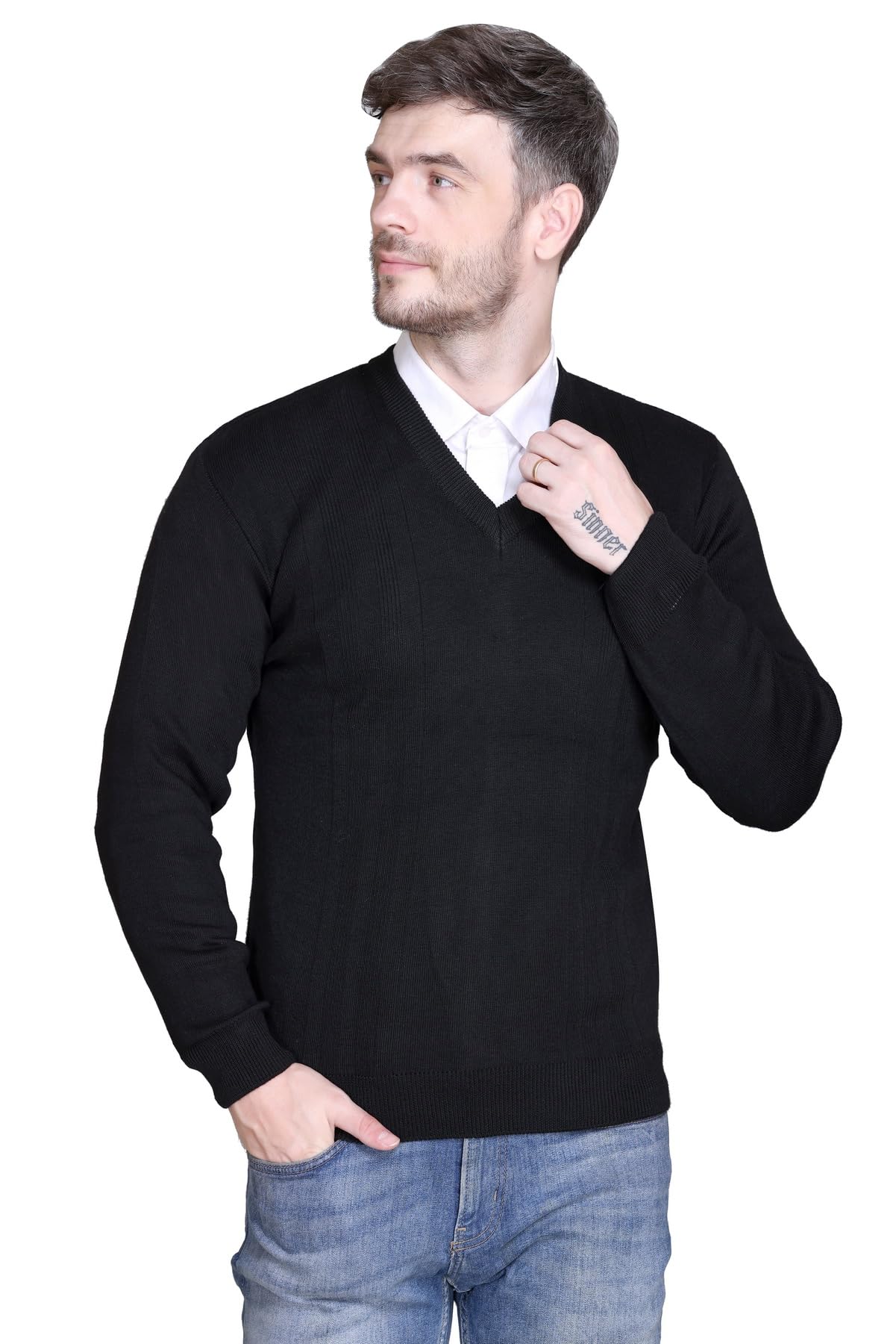 VENATORIA Men's V Neck Wool Sweater - Black