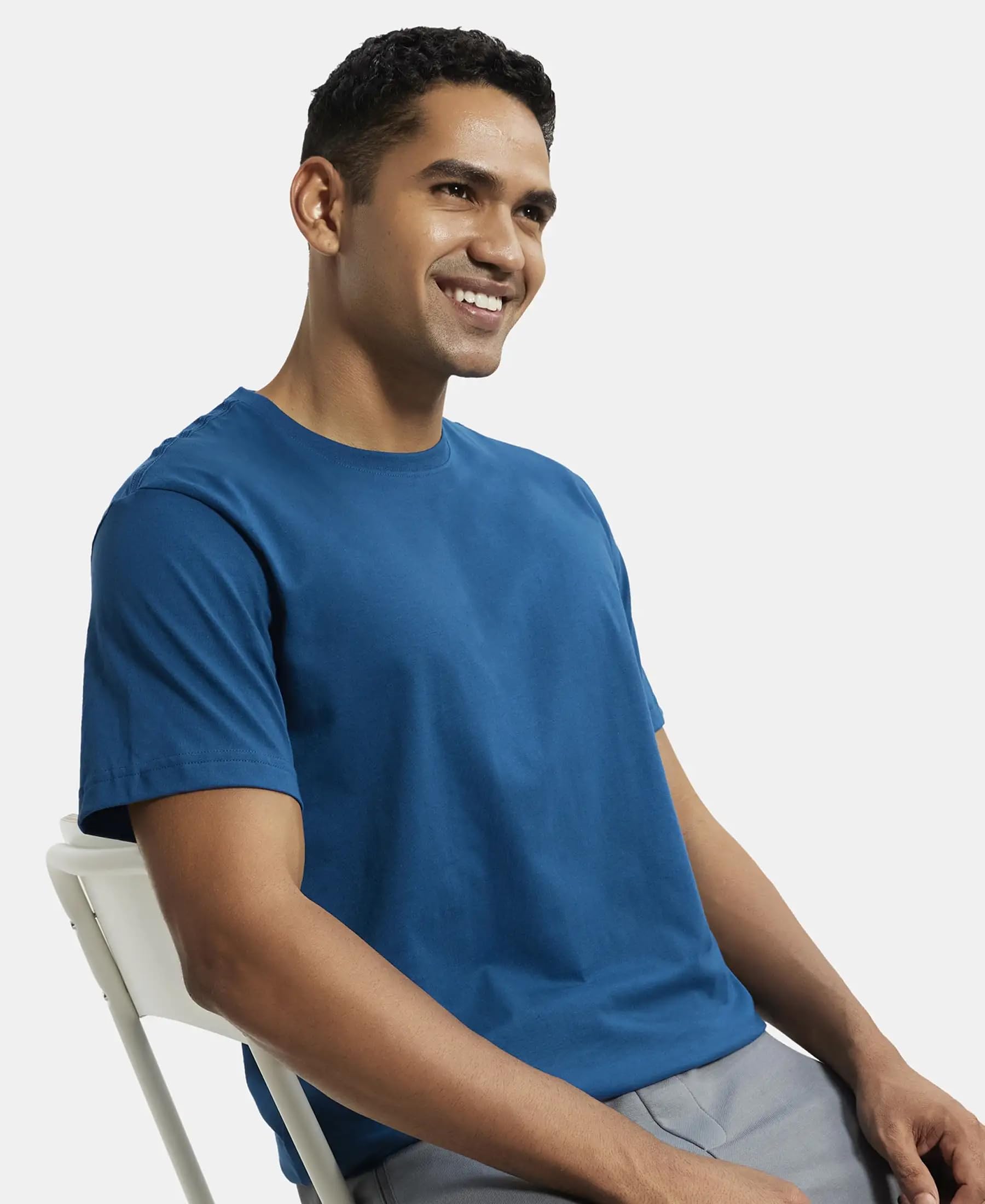 Jockey Men's Teal Round Neck T-Shirt - Image 5