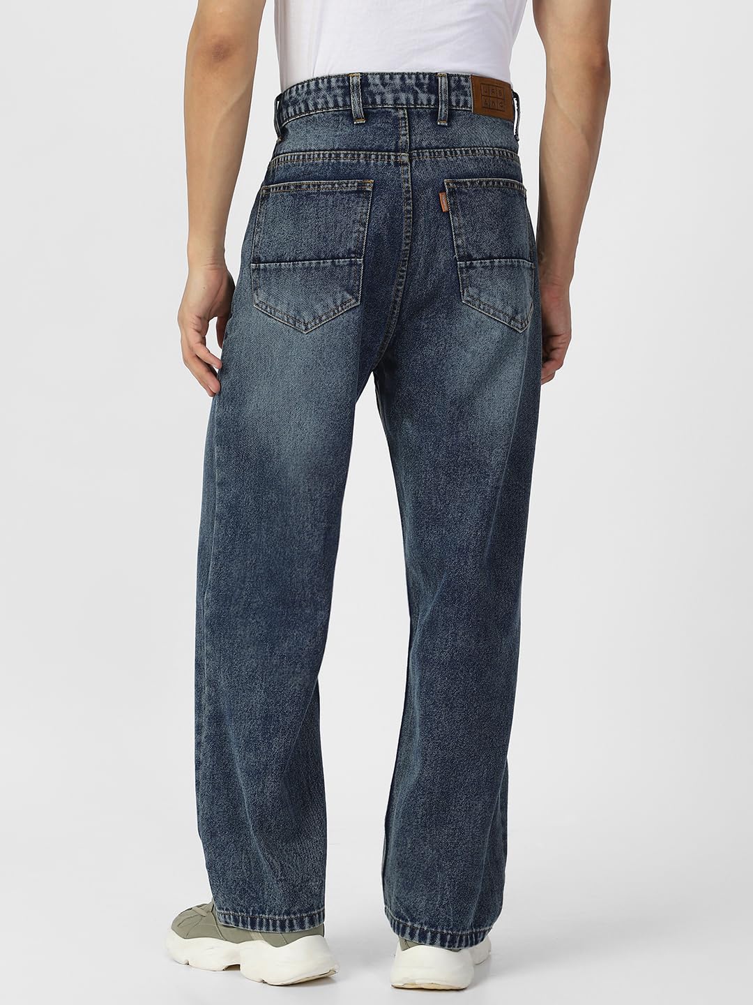 Urbano Fashion Men's Blue Loose Baggy Jeans - Image 4