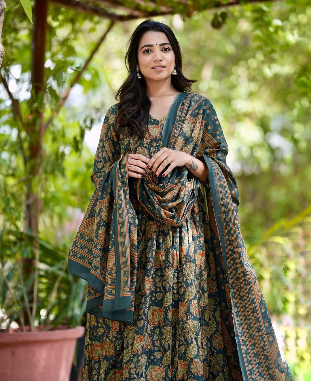 KLOSIA Women Viscose Printed Anarkali Kurta - Image 5