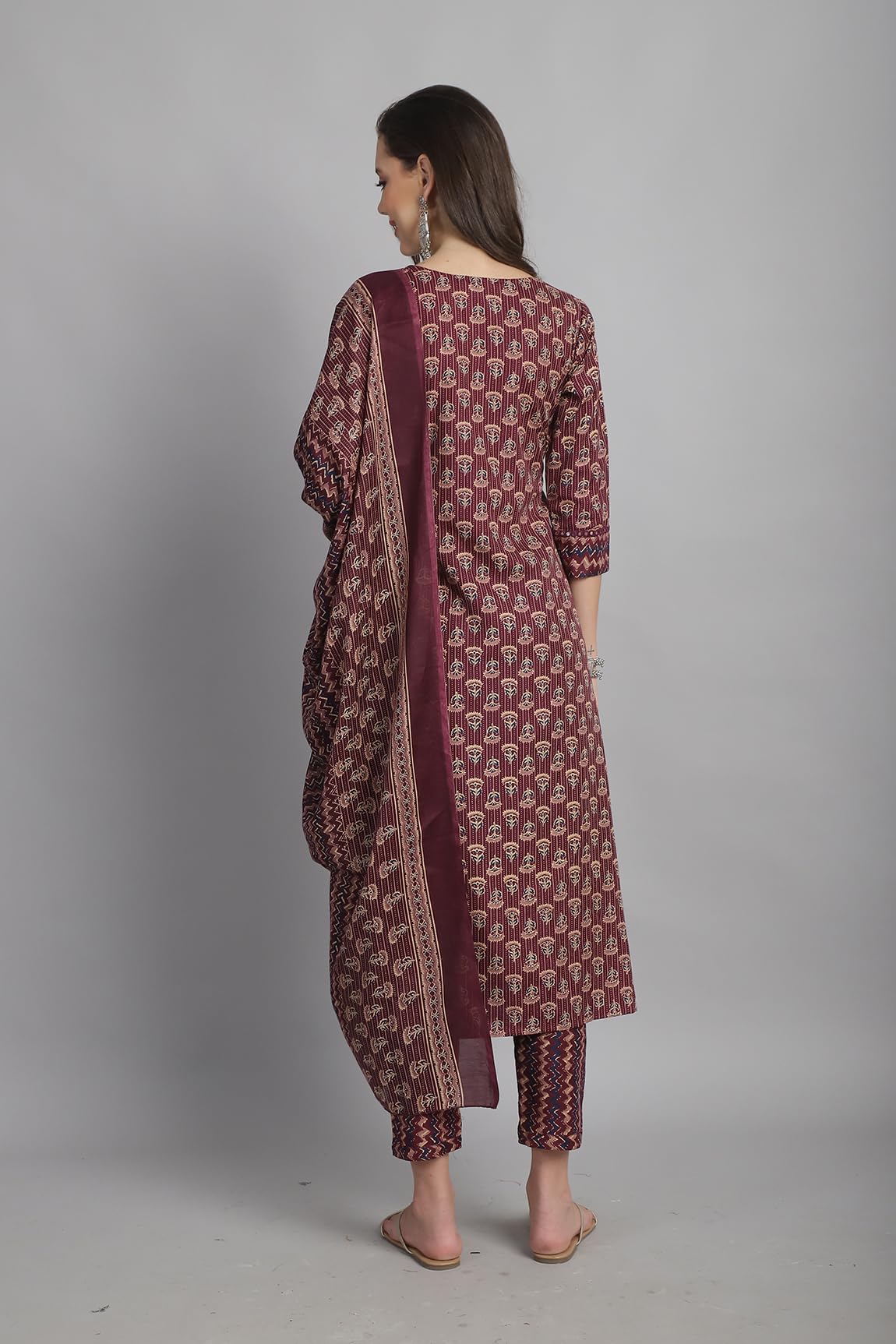 Merira Women's Jaipuri Printed Kurta Pant with Dupatta - Image 2
