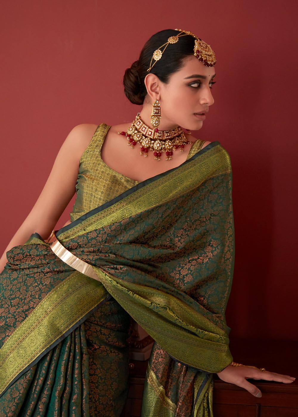 Kanjivaram Banarasi Silk Saree - Green - Image 3