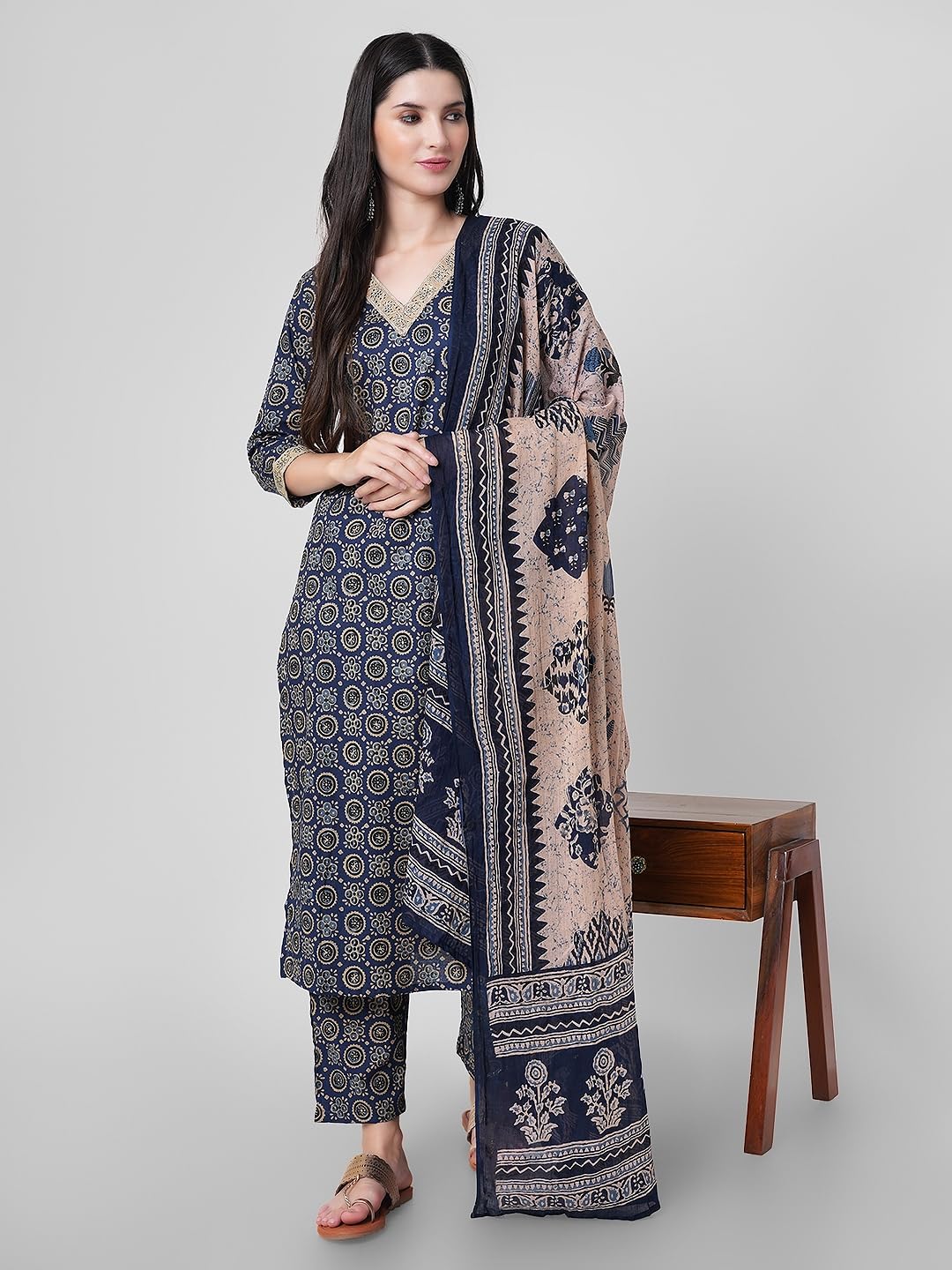 Arayna Women Cotton Block Printed Kurta Set - Blue - Image 4