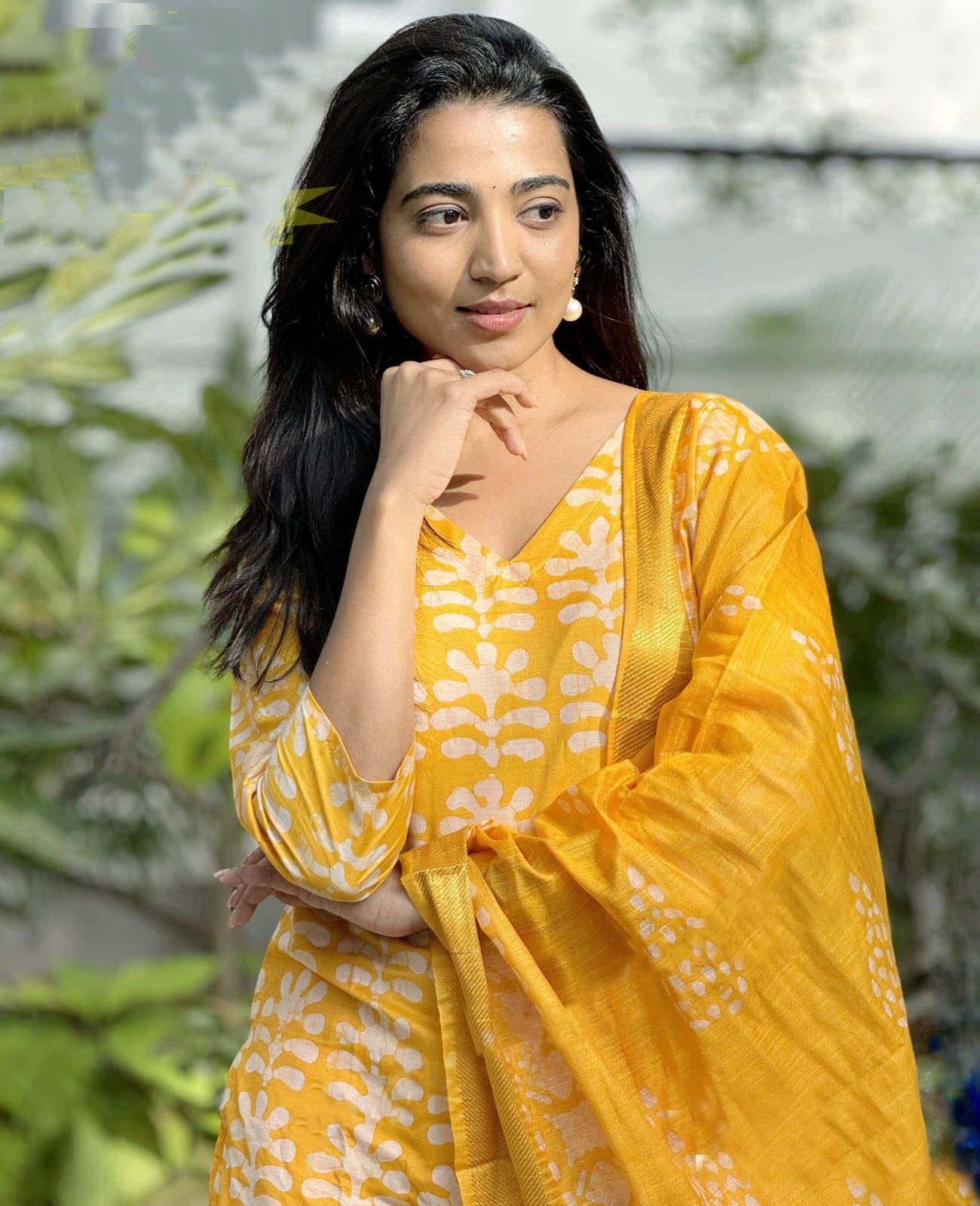 KLOSIA Women Viscose Printed Kurta Set - Image 2