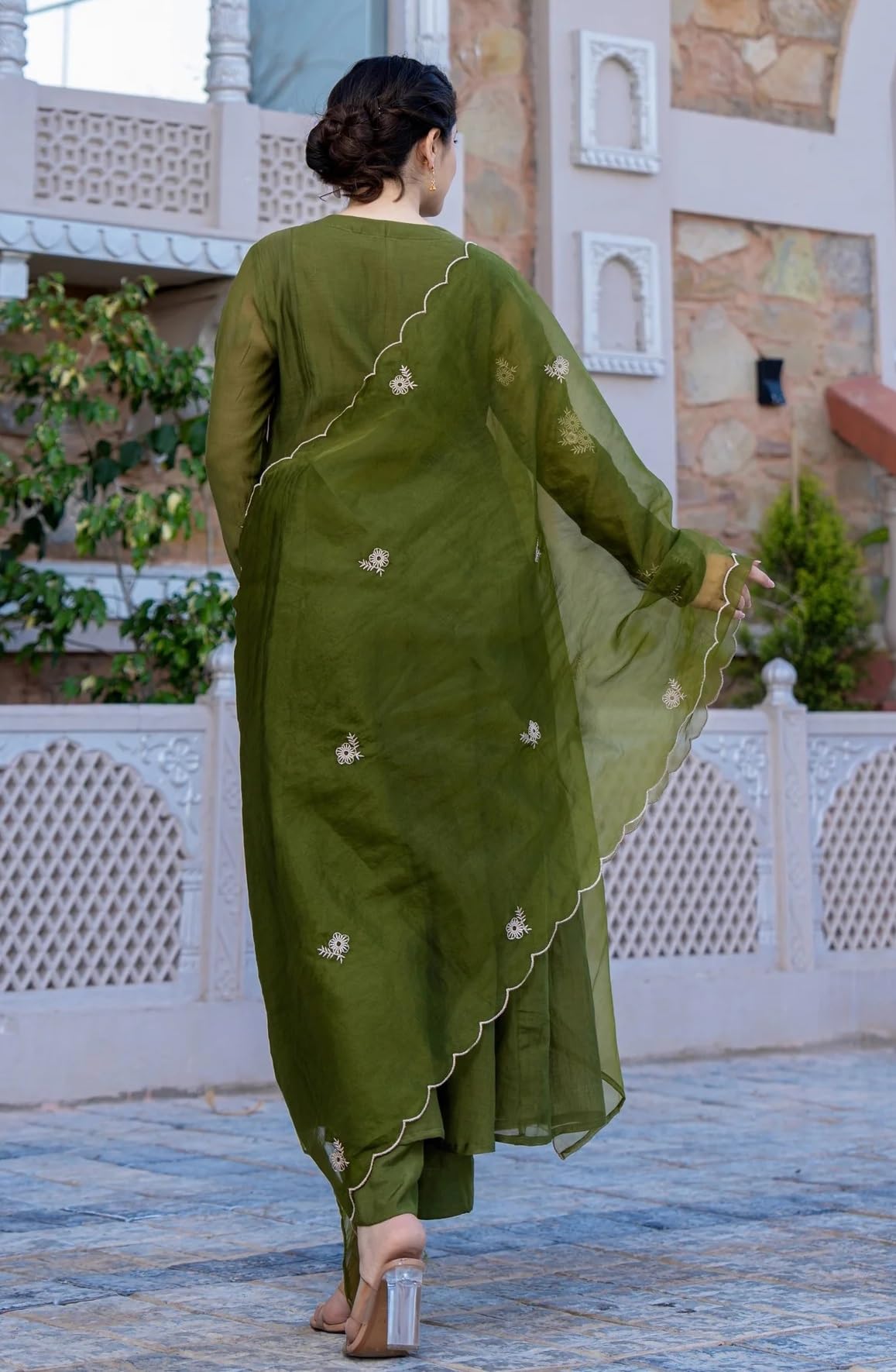 Nermosa Green Anarkali Kurta for Women - Image 3