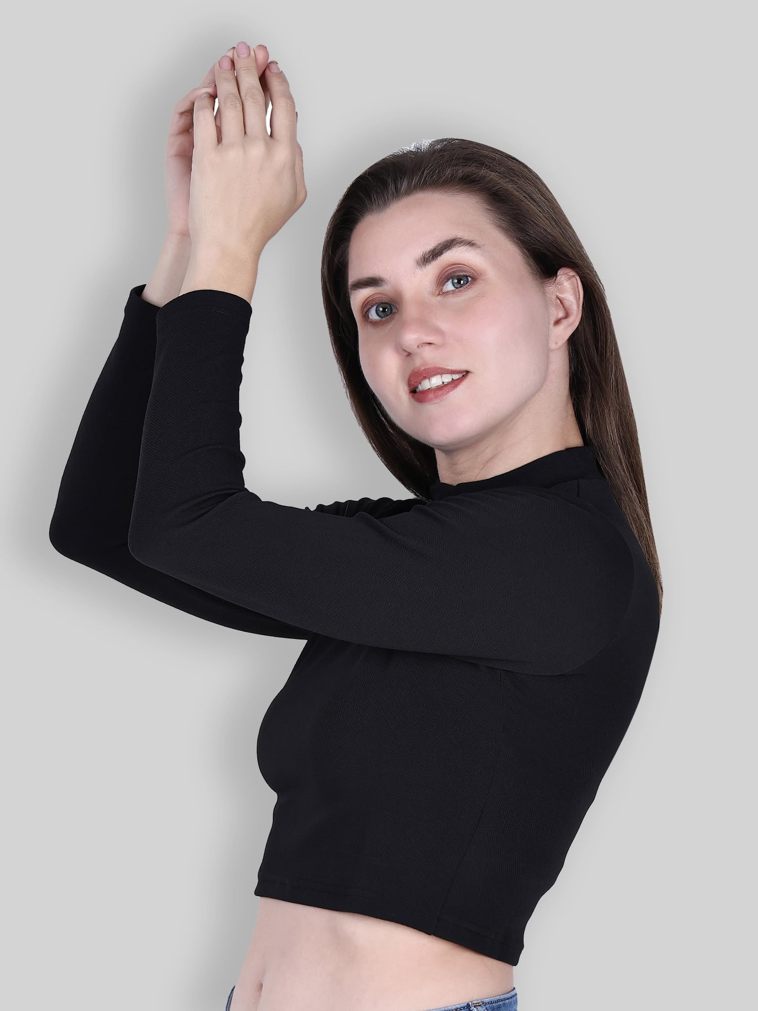 Fasska Women's High Neck Crop Top - Black - Image 4