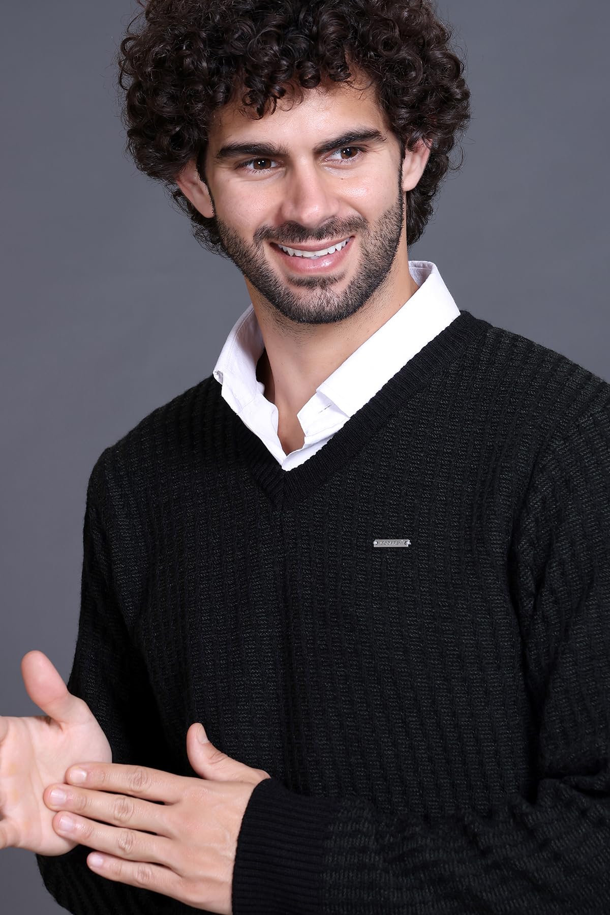 GODFREY Acrylic Blend V-Neck Sweater for Men - Black - Image 2