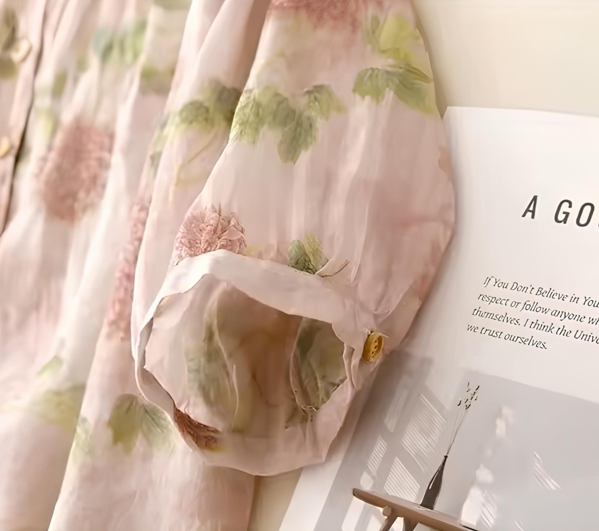 Gufrina Women's Floral Printed Button Down Shirt - Light Rose - Image 5