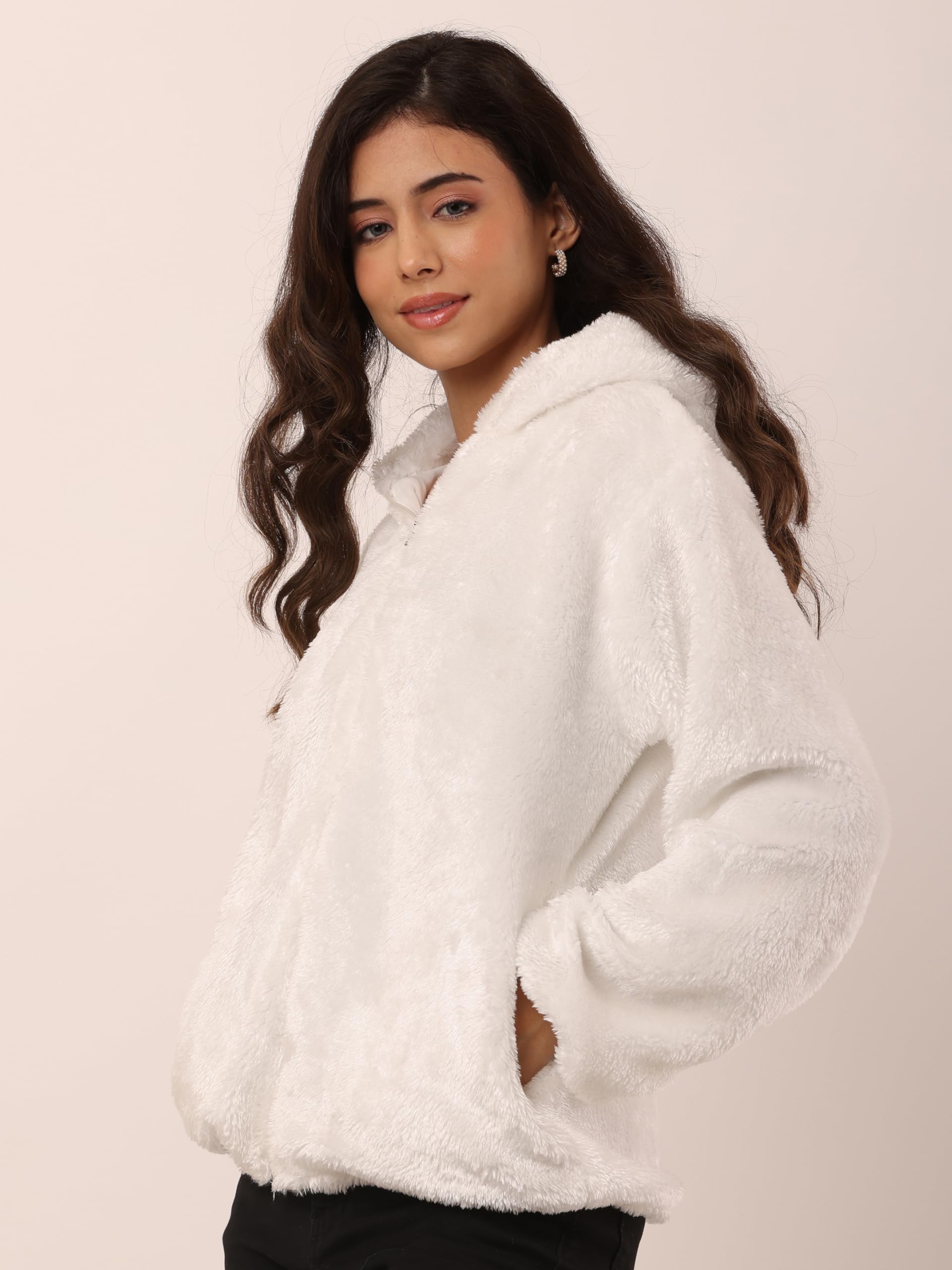 THE KOSH Women's Fluffy Bear Hooded Coat - White - Image 3