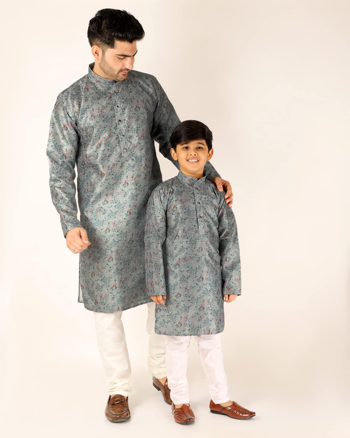Twin Threads Father Son Grey Kurta Pyjama - Image 2
