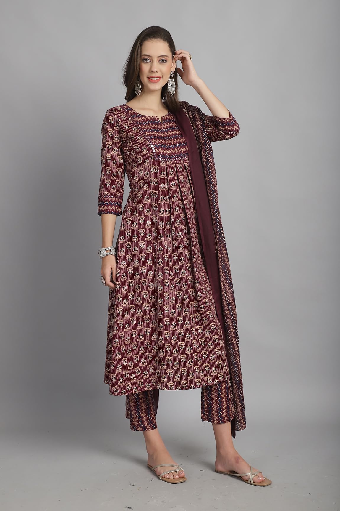 Merira Women's Jaipuri Printed Kurta Pant with Dupatta - Image 4