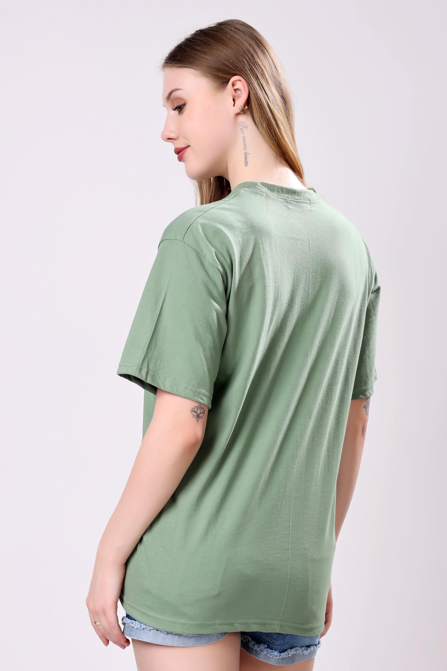 London Hills Women's Oversized Tshirt - Cream Green - Image 2