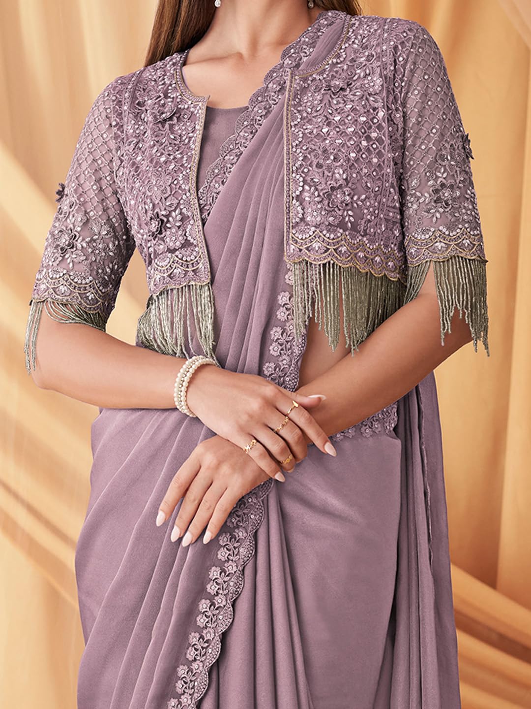 AKHILAM Women's Lavender Georgette Saree - Image 4