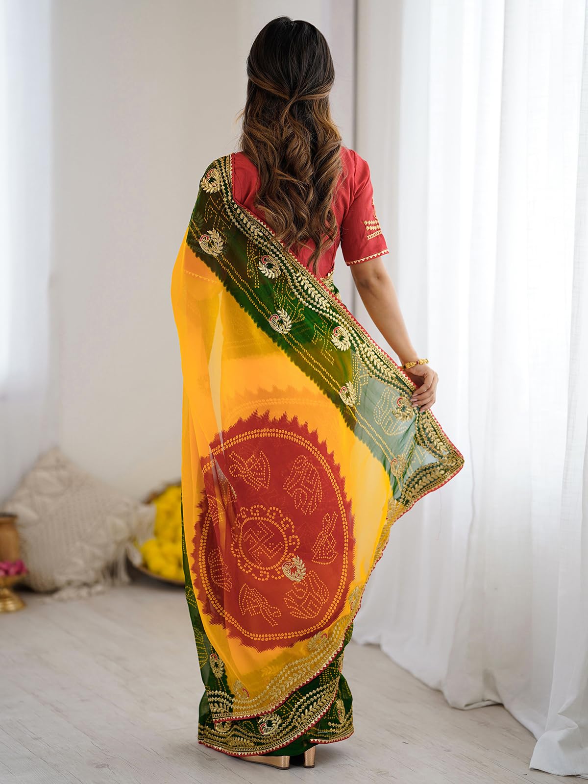 Satrani Women Georgette Bandhani Saree - Image 3