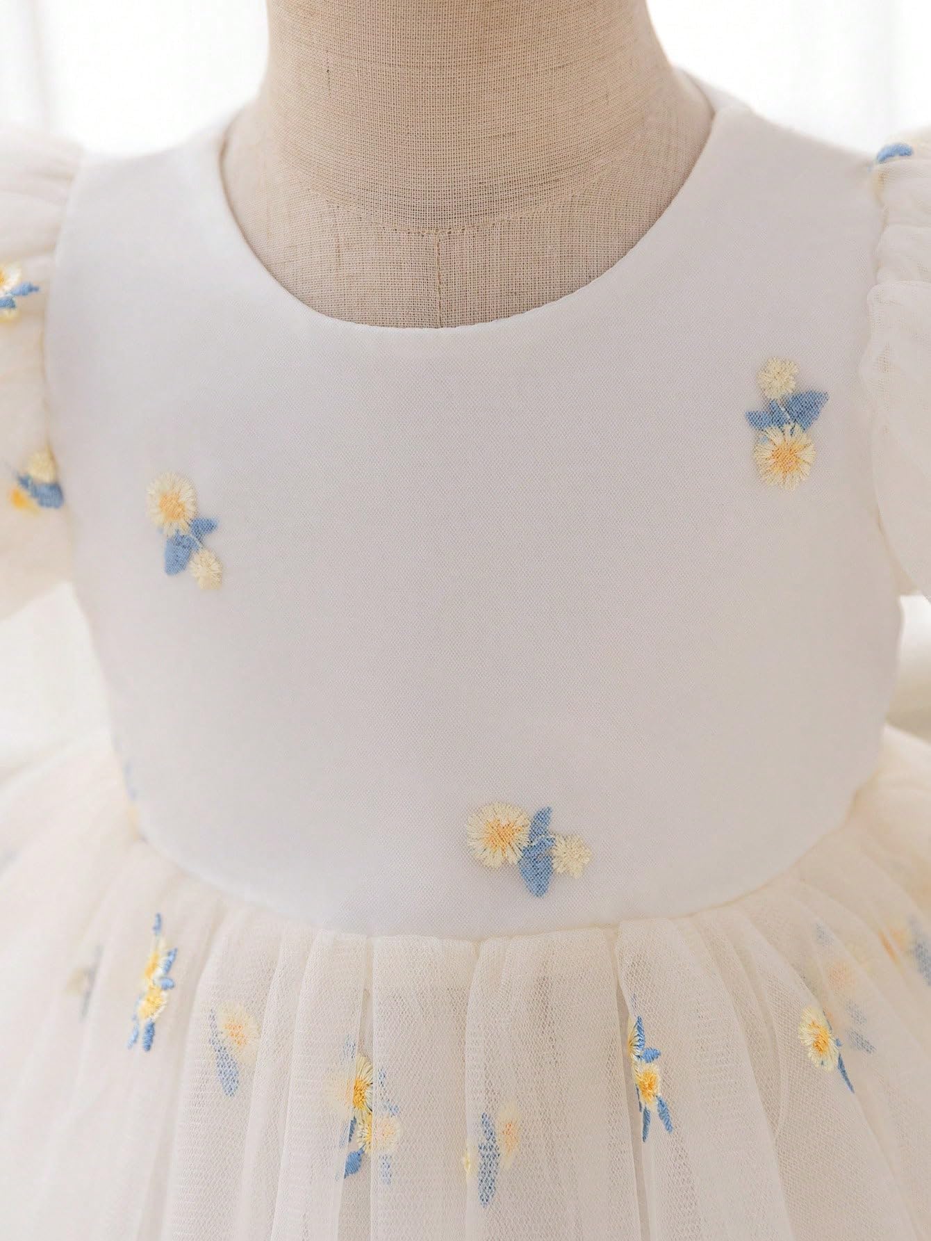 Tagas Girls Ruffle Trim Bow Front Dress - Image 4