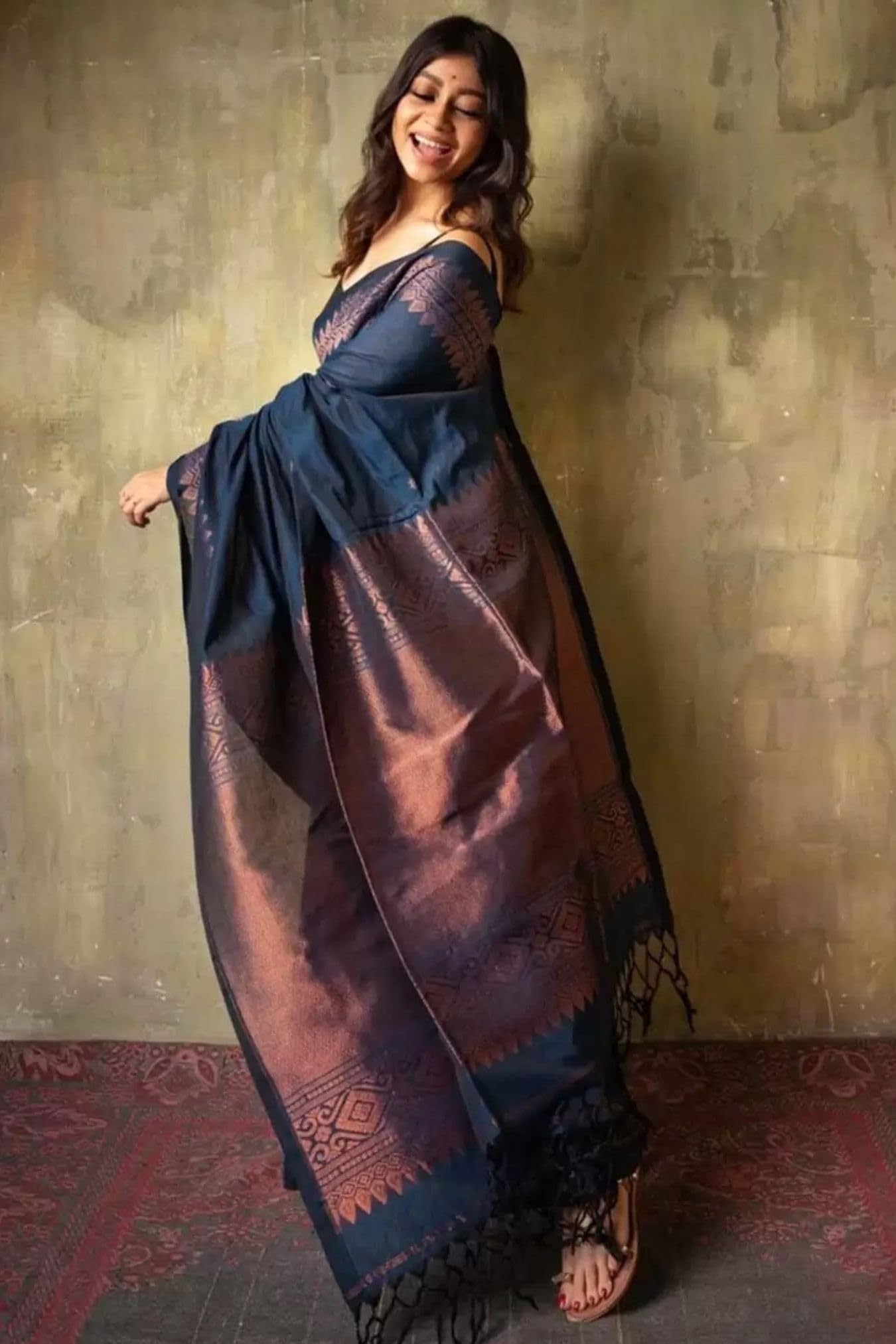 GarbGlide Women's Kanjivaram Silk Saree - Dark Blue - Image 4