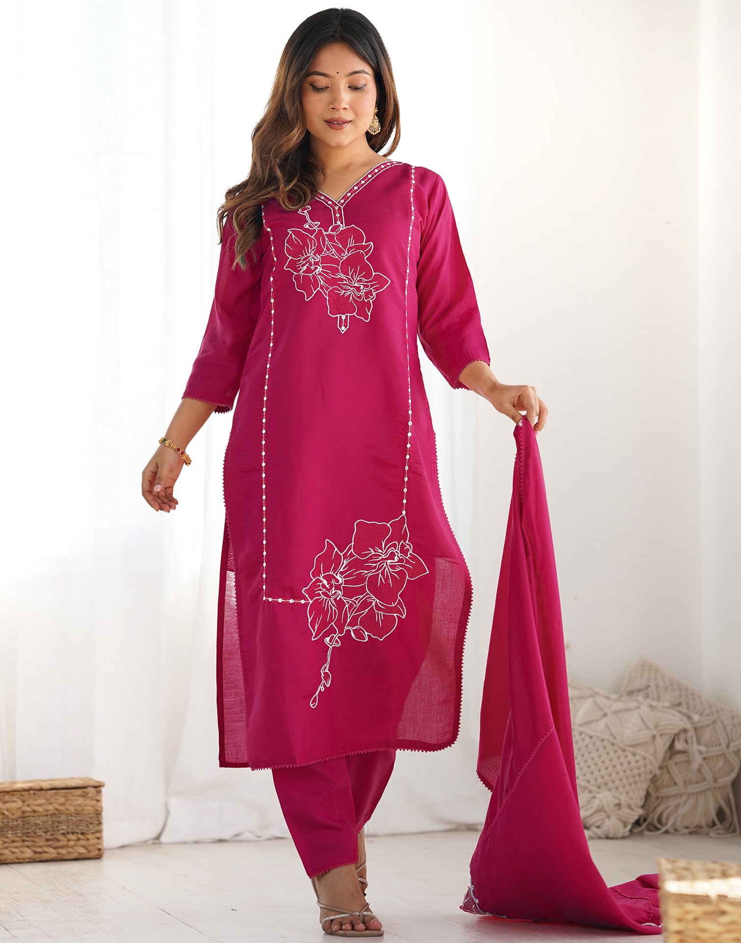 SIRIL Pink Embroidery Kurta Set for Women - Image 3
