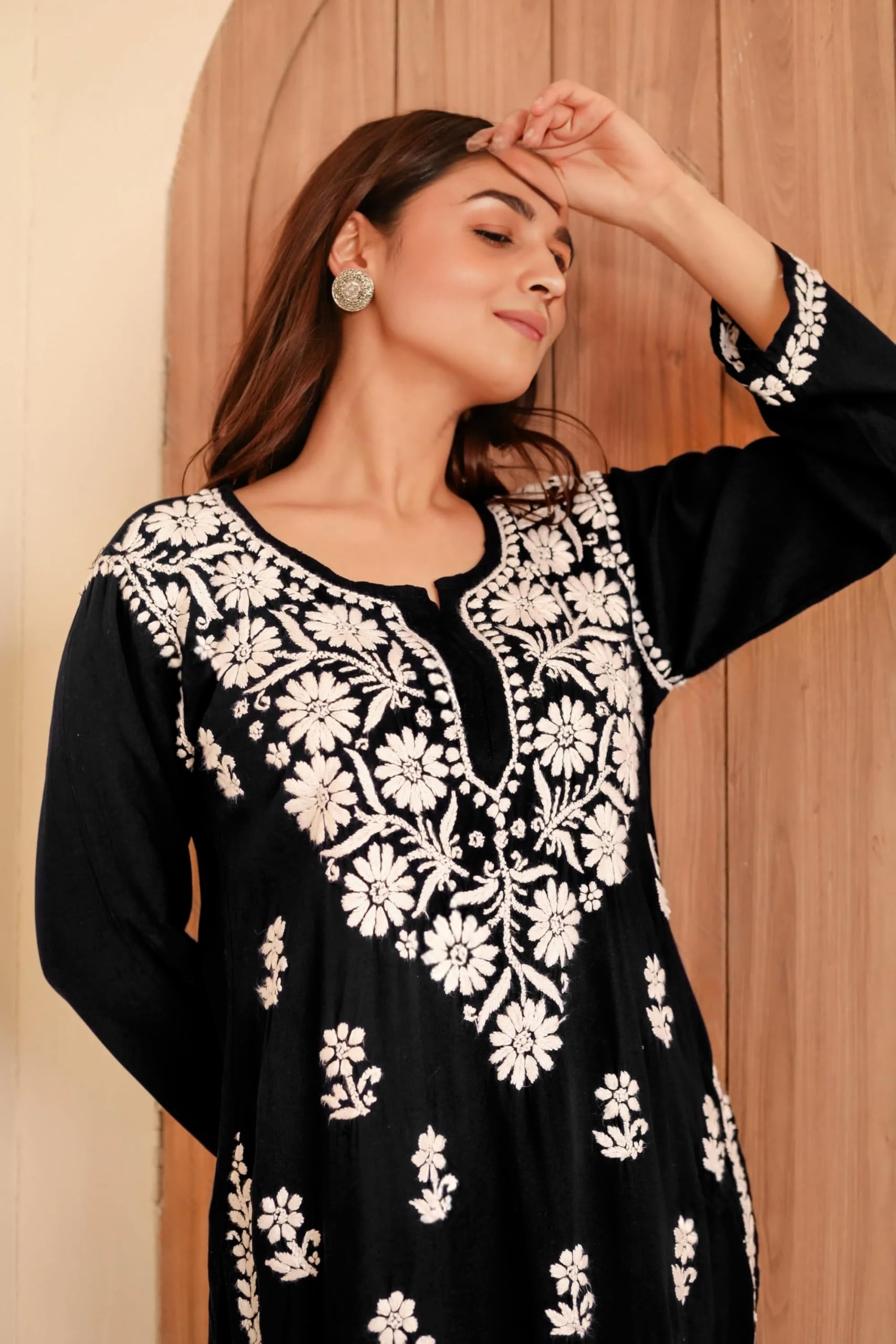 Sidhidata Black Rayon Embroidered Kurti for Women - Image 2