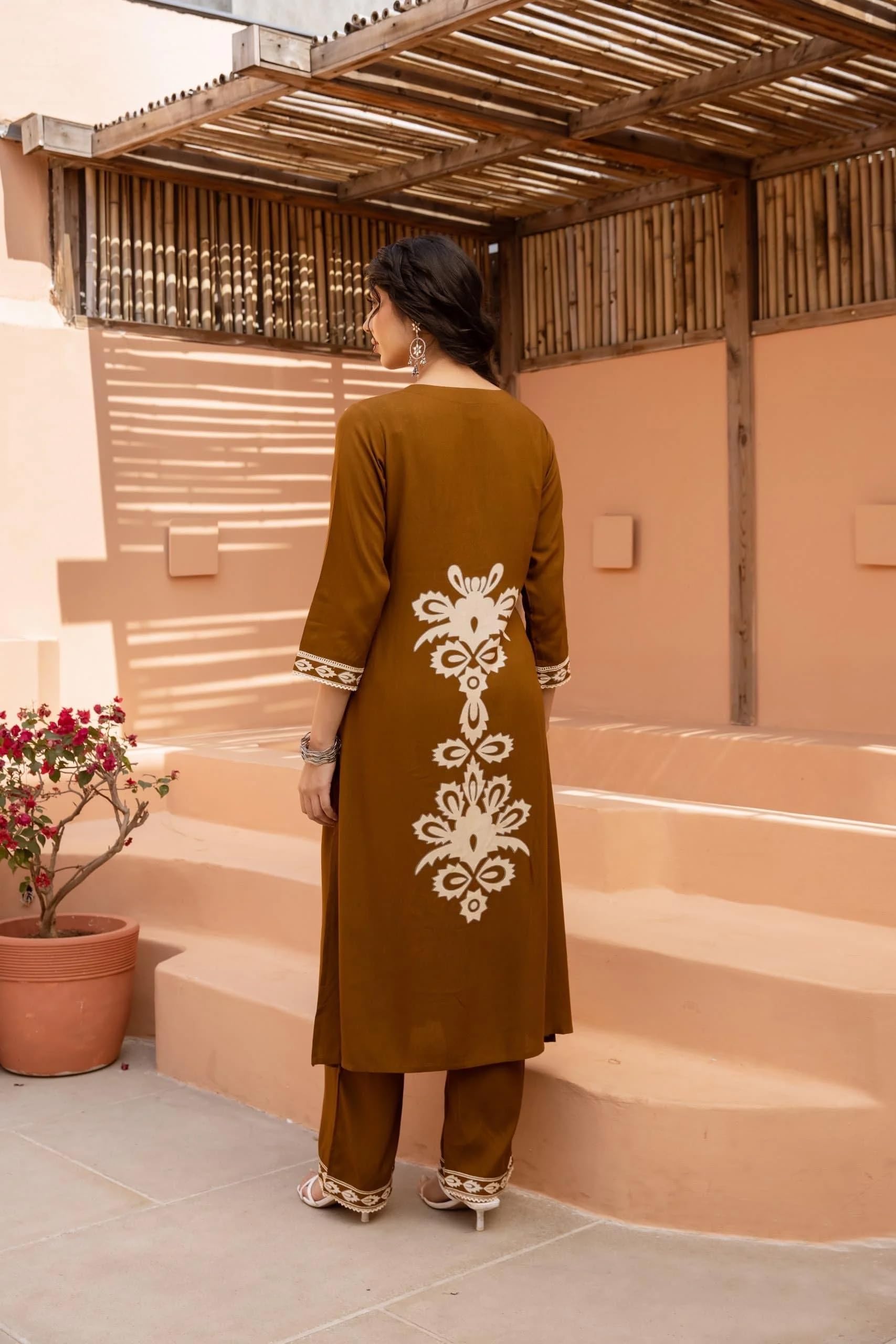 ANNI Brown Chitrangi Rayon Kurta Set - Image 2