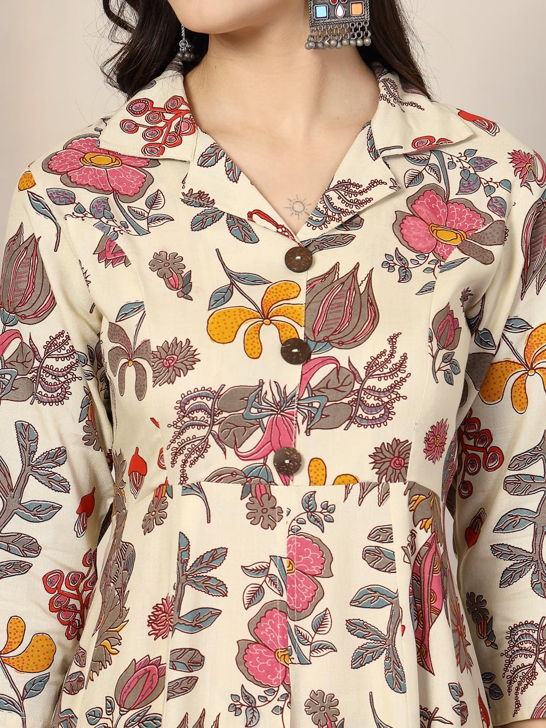 Stylum Women's Floral Printed Rayon Kurta Pant Set - Image 5