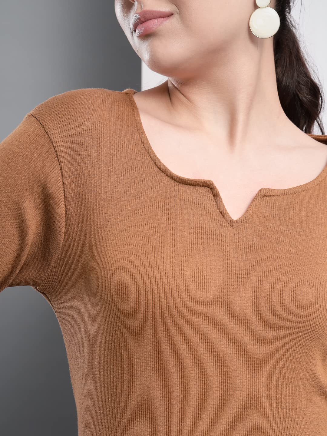 Q-RIOUS Women's Scoop Neck Top - Coffee - Image 5