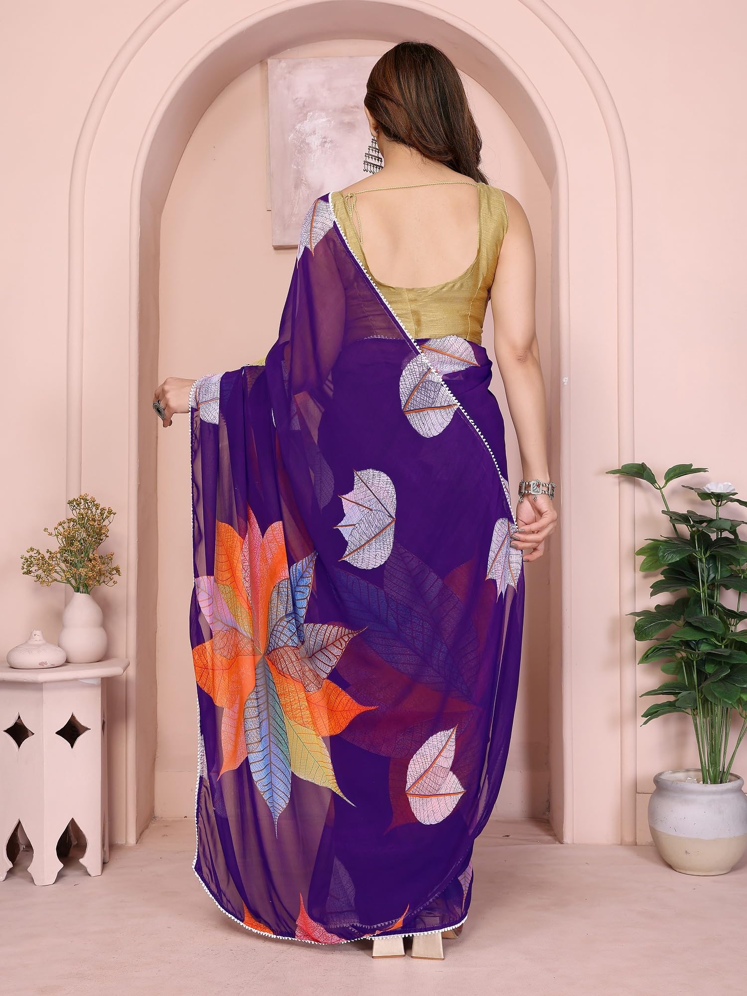 RAJESHWAR Georgette Saree for Women - Leaf Printed - Image 5